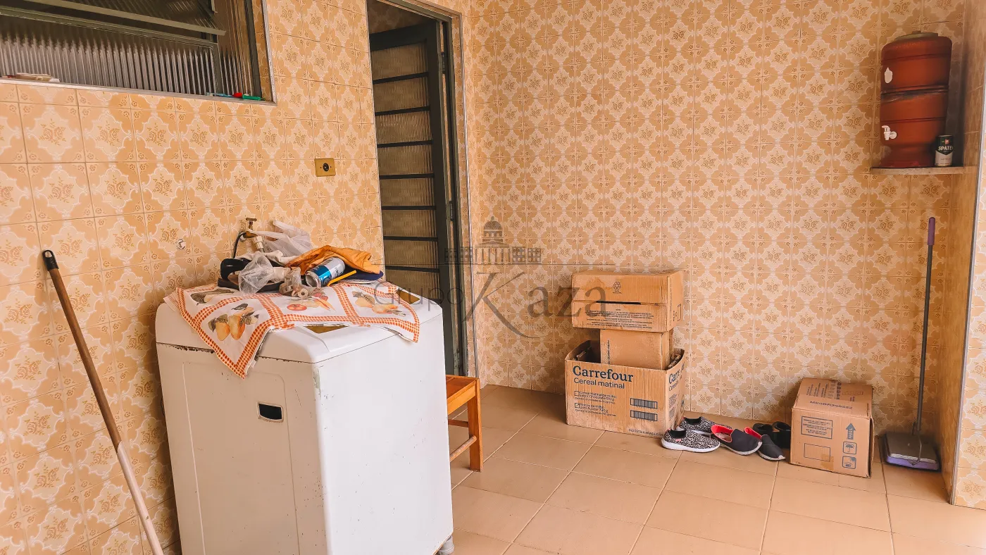 Foto 8 de Casa Padrão em Jardim Oriente, São José dos Campos - imagem 8