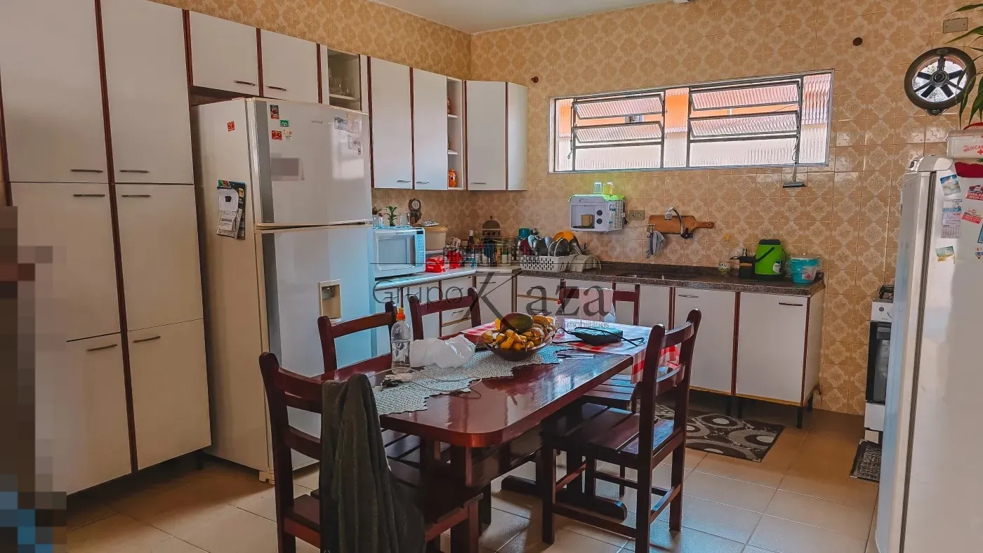 Foto 2 de Casa Padrão em Jardim Oriente, São José dos Campos - imagem 2 Foto 2 de Casa Padrão em Jardim Oriente, São José dos Campos - imagem 2