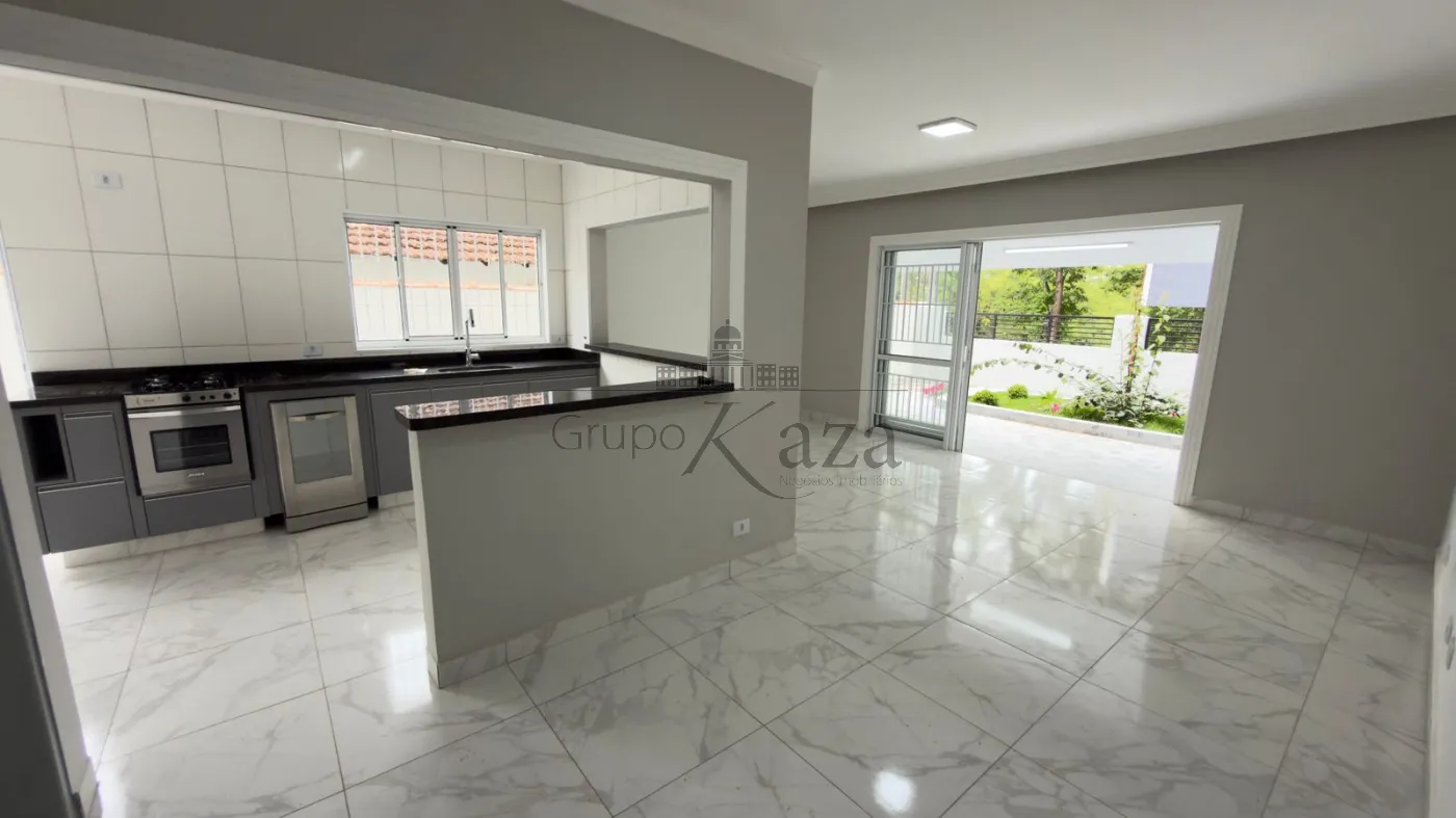 Foto 3 de Casa Padrão em Jardim Satélite, São José dos Campos - imagem 3 Foto 3 de Casa Padrão em Jardim Satélite, São José dos Campos - imagem 3