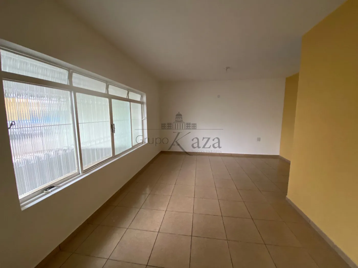 Foto 1 de Casa Padrão em Vila Indústrial, São José dos Campos - imagem 1 Foto 1 de Casa Padrão em Vila Indústrial, São José dos Campos - imagem 1