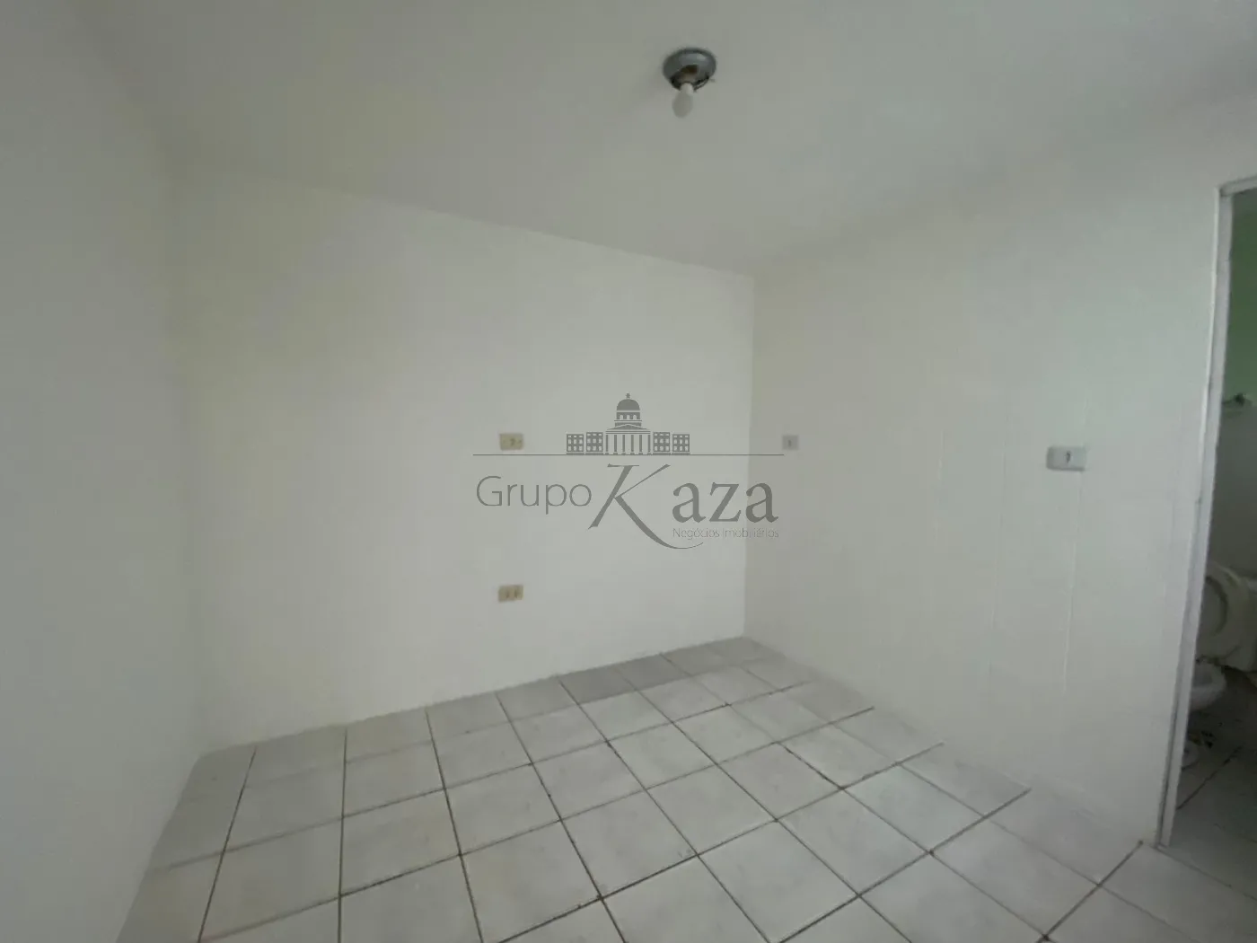 Foto 8 de Casa Padrão em Vila Indústrial, São José dos Campos - imagem 8