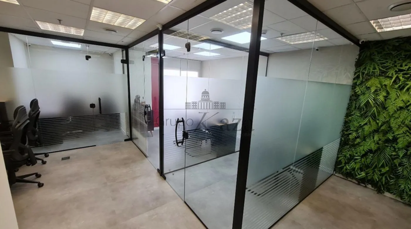 Foto 1 de Comercial Conjunto Comercial em Moema, São Paulo - imagem 1 Foto 1 de Comercial Conjunto Comercial em Moema, São Paulo - imagem 1