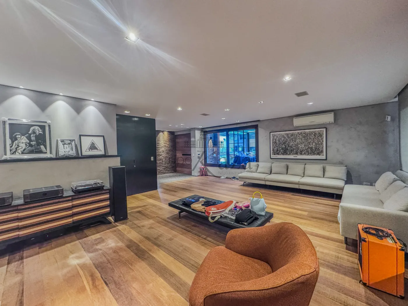 Foto 3 de Casa Sobrado em Jardim Europa, São Paulo - imagem 3 Foto 3 de Casa Sobrado em Jardim Europa, São Paulo - imagem 3