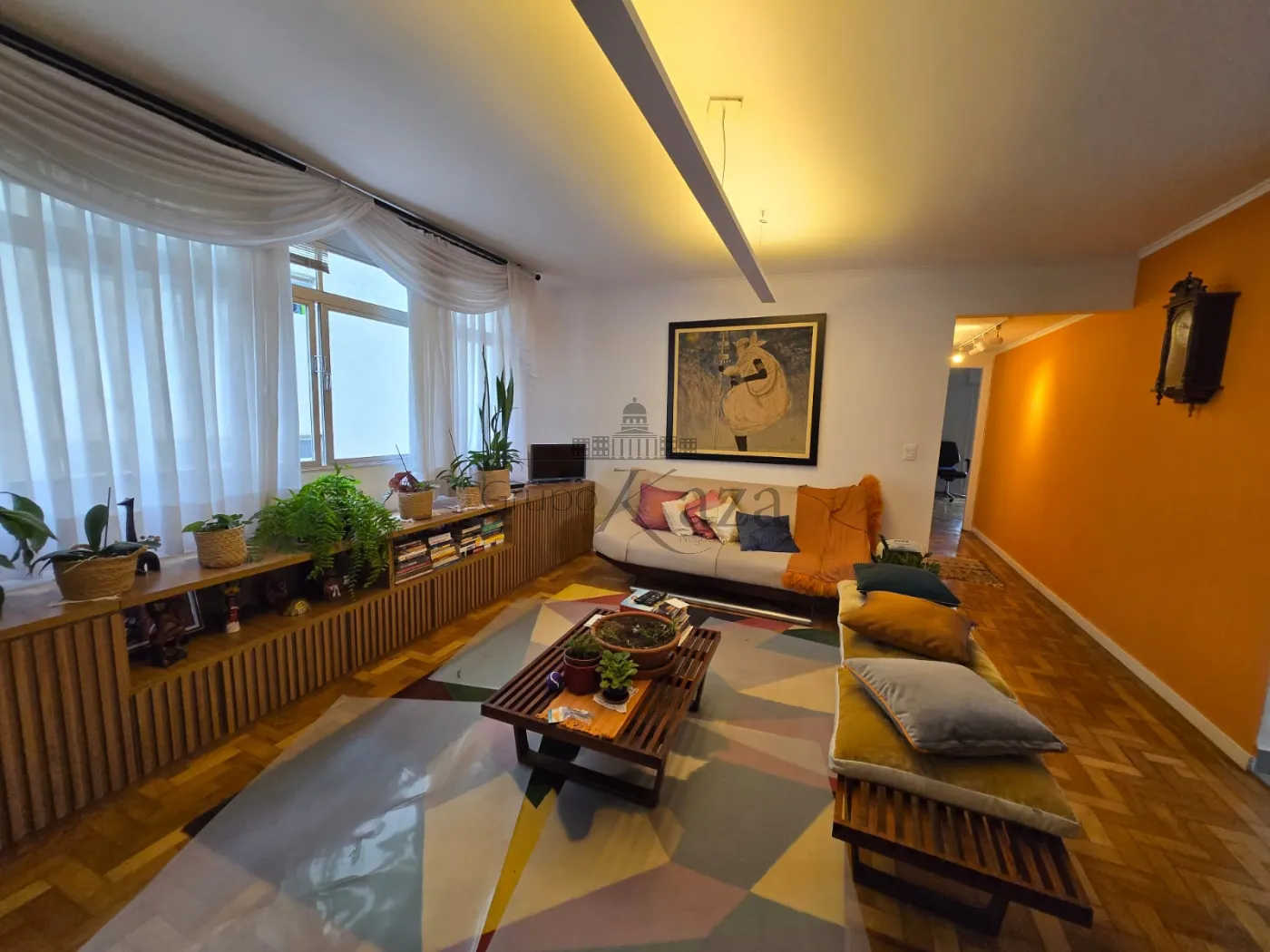 Foto 1 de Apartamento Padrão em Cerqueira César, São Paulo - imagem 1 Foto 1 de Apartamento Padrão em Cerqueira César, São Paulo - imagem 1