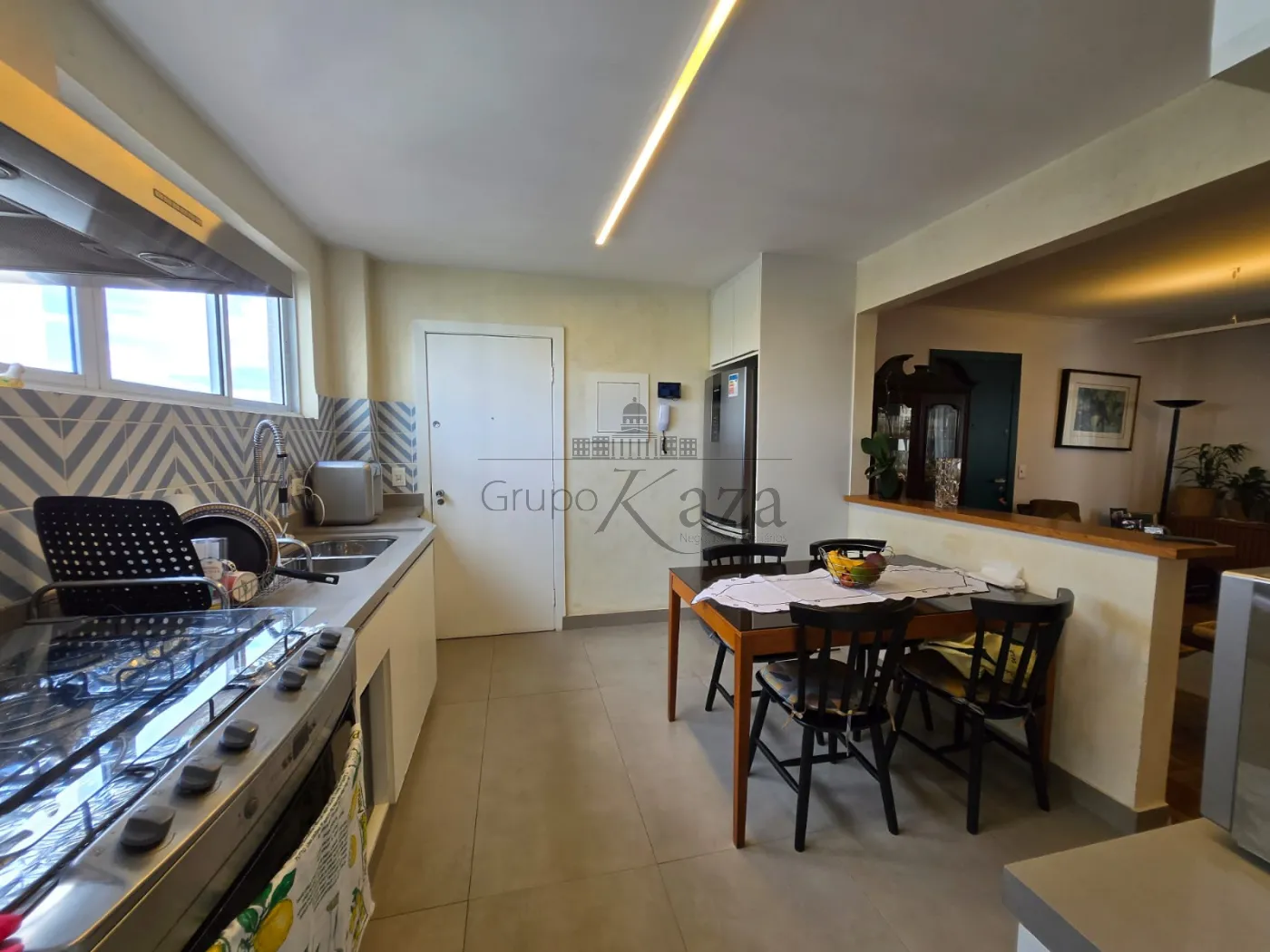 Foto 9 de Apartamento Padrão em Cerqueira César, São Paulo - imagem 9