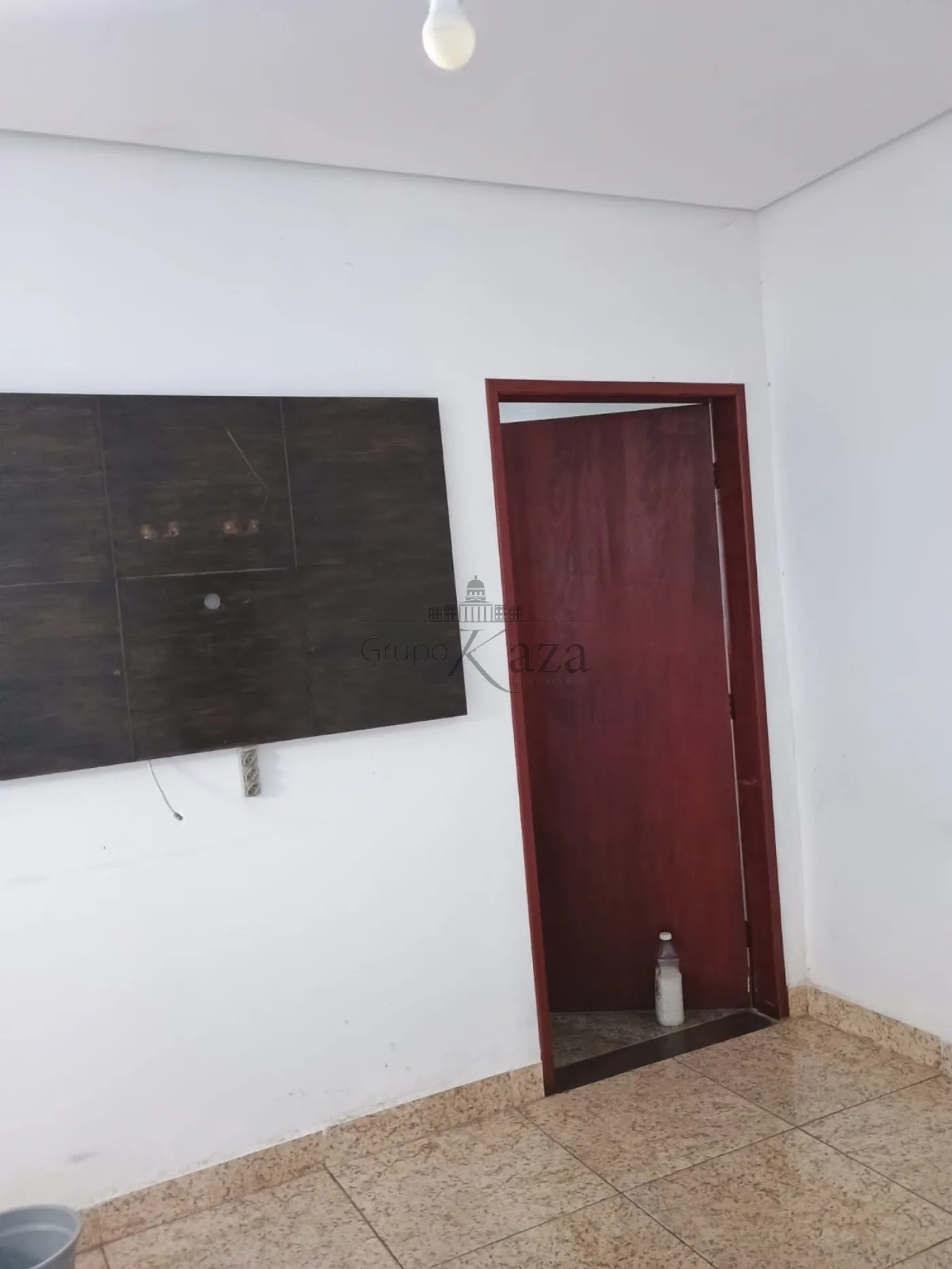 Foto 2 de Casa Padrão em Jardim Paraíba, Jacareí - imagem 2 Foto 2 de Casa Padrão em Jardim Paraíba, Jacareí - imagem 2