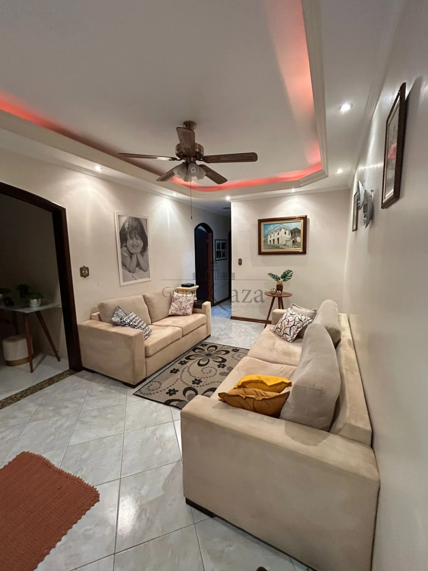 Foto 1 de Casa Condomínio em Jardim das Flores, São José dos Campos - imagem 1 Foto 1 de Casa Condomínio em Jardim das Flores, São José dos Campos - imagem 1