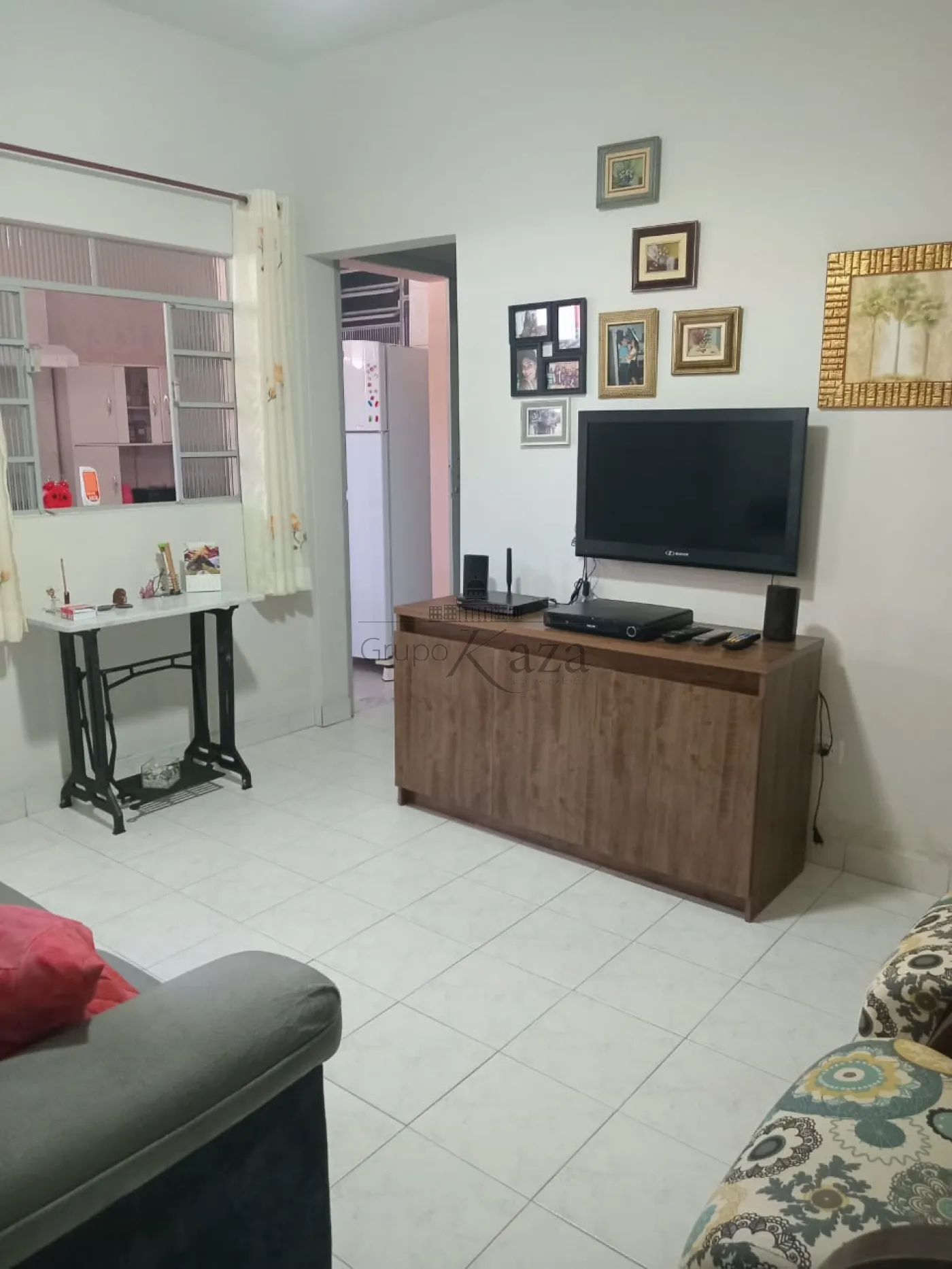 Foto 1 de Casa Comercial Residencial em Vila Indústrial, São José dos Campos - imagem 1 Foto 1 de Casa Comercial Residencial em Vila Indústrial, São José dos Campos - imagem 1