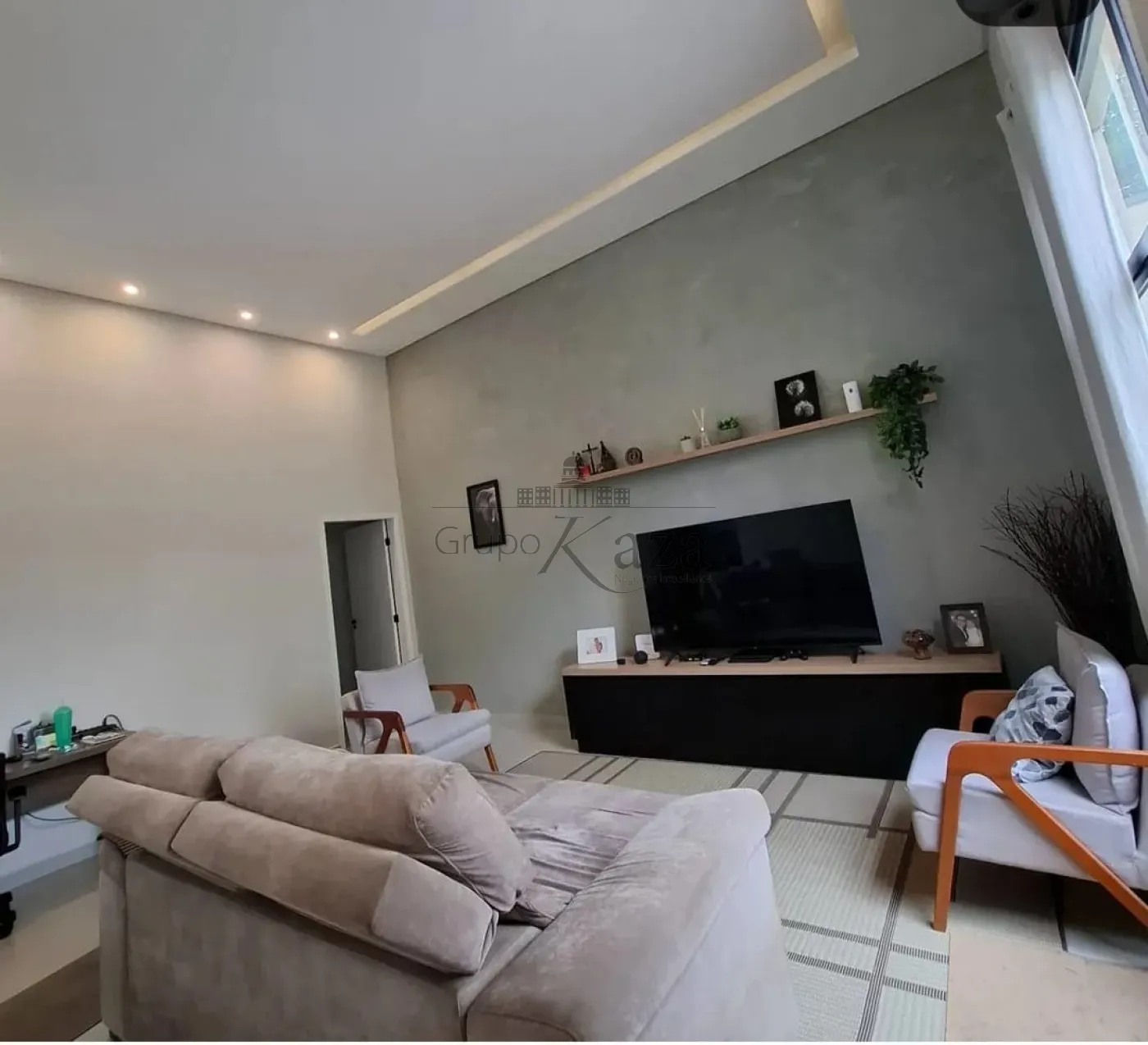 Foto 2 de Casa Padrão em Loteamento Villa Branca, Jacareí - imagem 2 Foto 2 de Casa Padrão em Loteamento Villa Branca, Jacareí - imagem 2