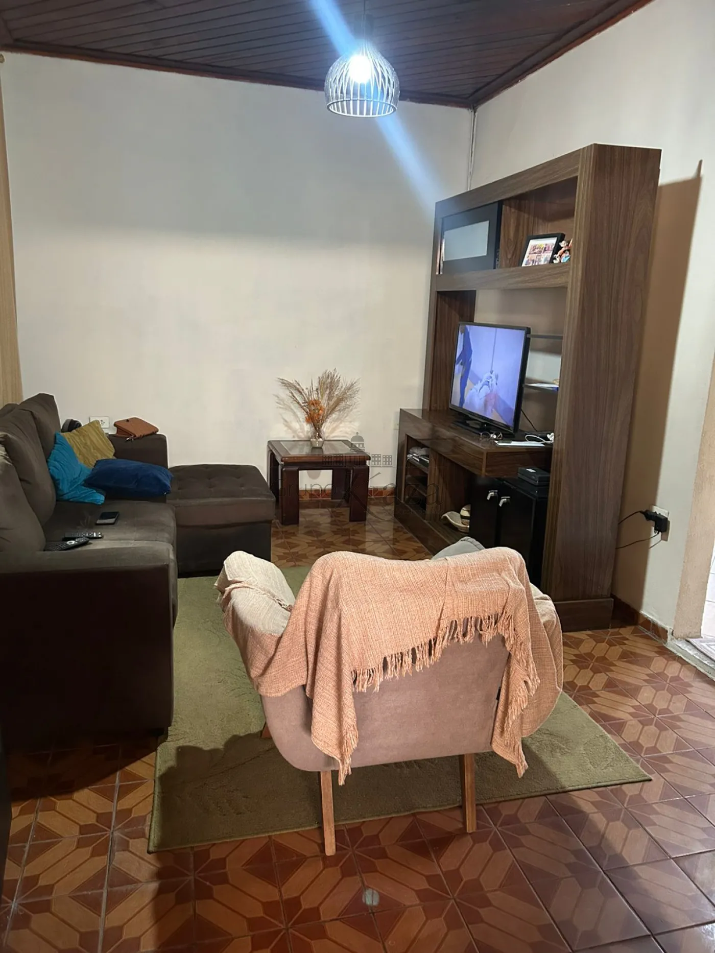 Foto 1 de Casa Térrea em Vila Zezé, Jacareí - imagem 1 Foto 1 de Casa Térrea em Vila Zezé, Jacareí - imagem 1