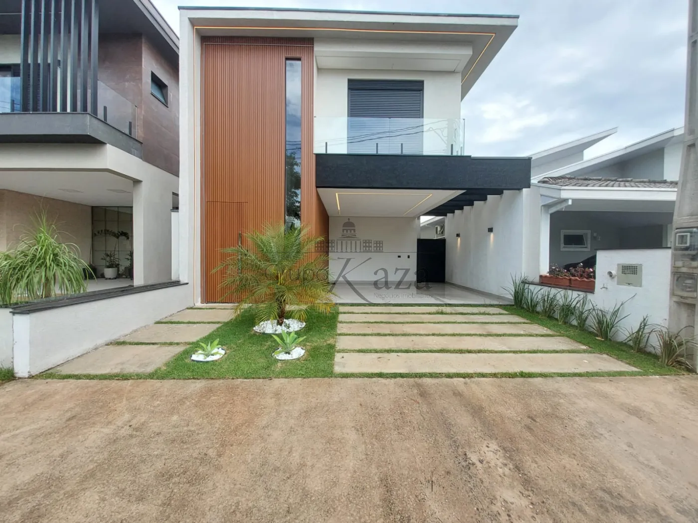 Foto 1 de Casa Condomínio em Jardim Jacinto, Jacareí - imagem 1 Foto 1 de Casa Condomínio em Jardim Jacinto, Jacareí - imagem 1