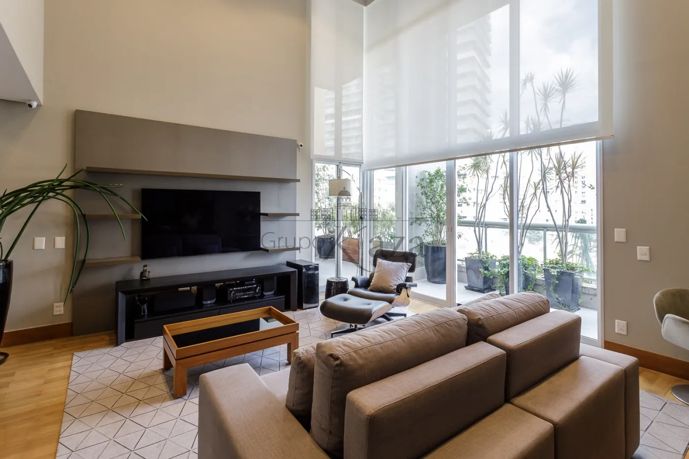 Foto 2 de Apartamento Padrão em Vila Nova Conceição, São Paulo - imagem 2 Foto 2 de Apartamento Padrão em Vila Nova Conceição, São Paulo - imagem 2