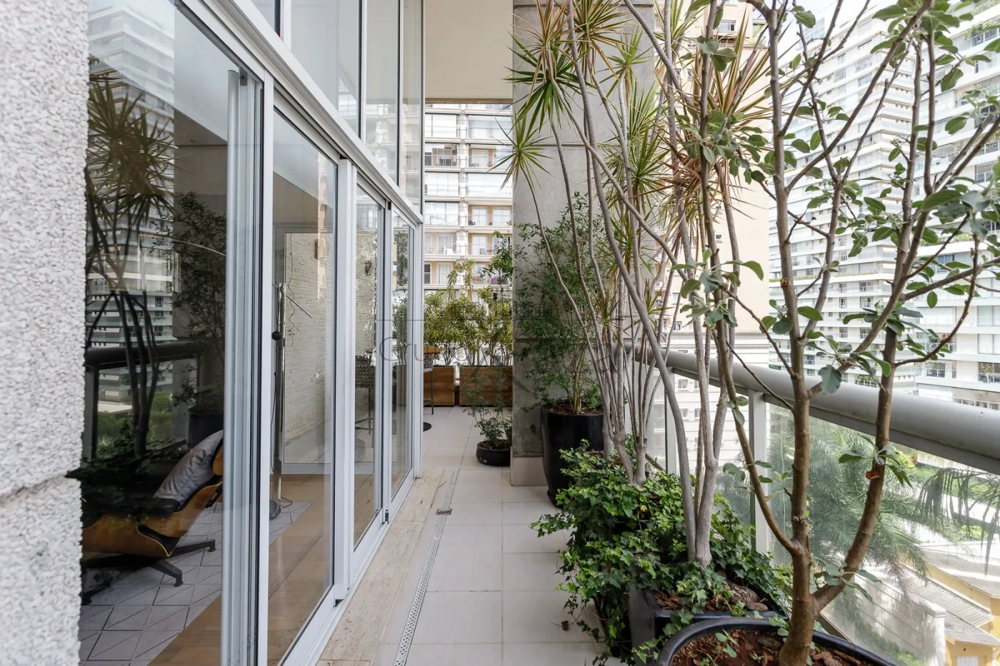 Foto 3 de Apartamento Padrão em Vila Nova Conceição, São Paulo - imagem 3 Foto 3 de Apartamento Padrão em Vila Nova Conceição, São Paulo - imagem 3