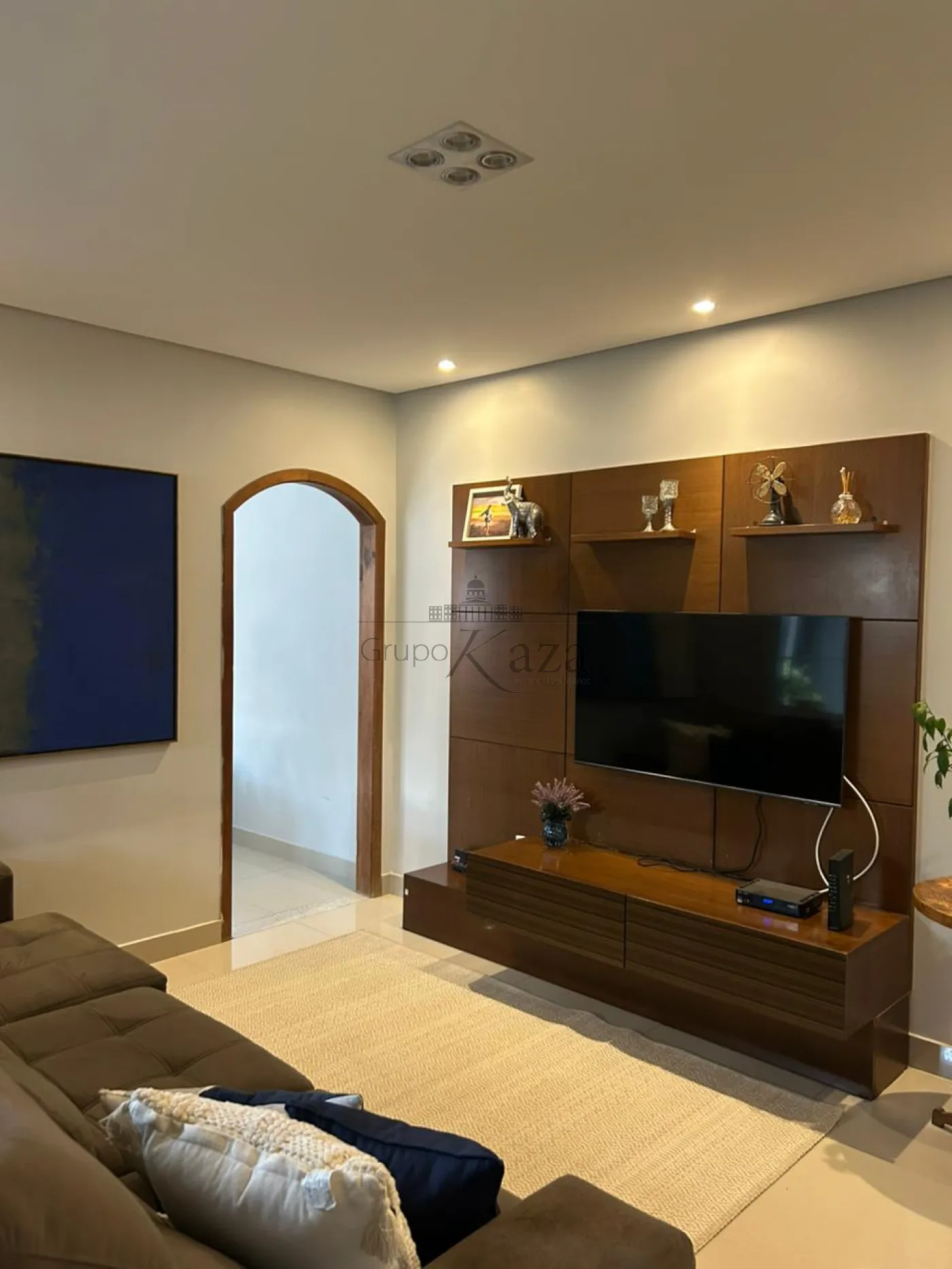 Foto 3 de Casa Padrão em Jardim Souto, São José dos Campos - imagem 3 Foto 3 de Casa Padrão em Jardim Souto, São José dos Campos - imagem 3