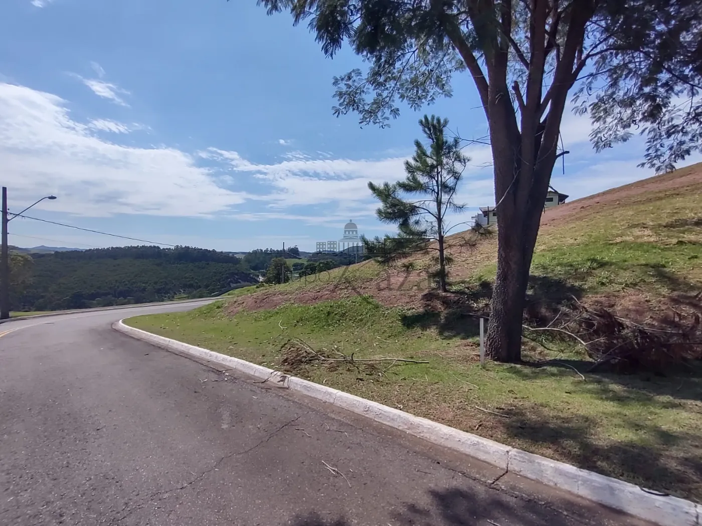 Foto 2 de Terreno Condomínio em Quinta dos Lagos, Paraibuna - imagem 2 Foto 2 de Terreno Condomínio em Quinta dos Lagos, Paraibuna - imagem 2