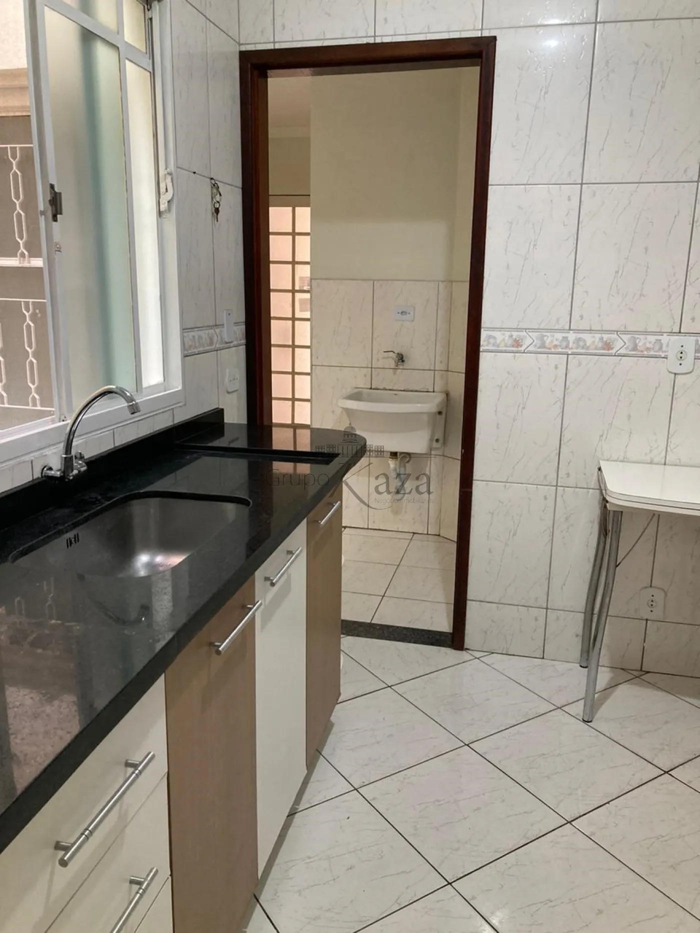 Foto 4 de Casa Padrão em Jardim Ismênia, São José dos Campos - imagem 4