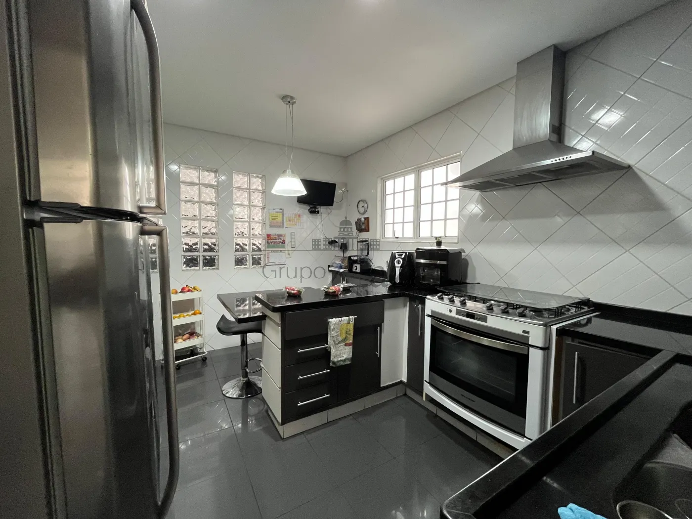 Foto 2 de Casa Sobrado em Jardim Esplanada, São José dos Campos - imagem 2 Foto 2 de Casa Sobrado em Jardim Esplanada, São José dos Campos - imagem 2