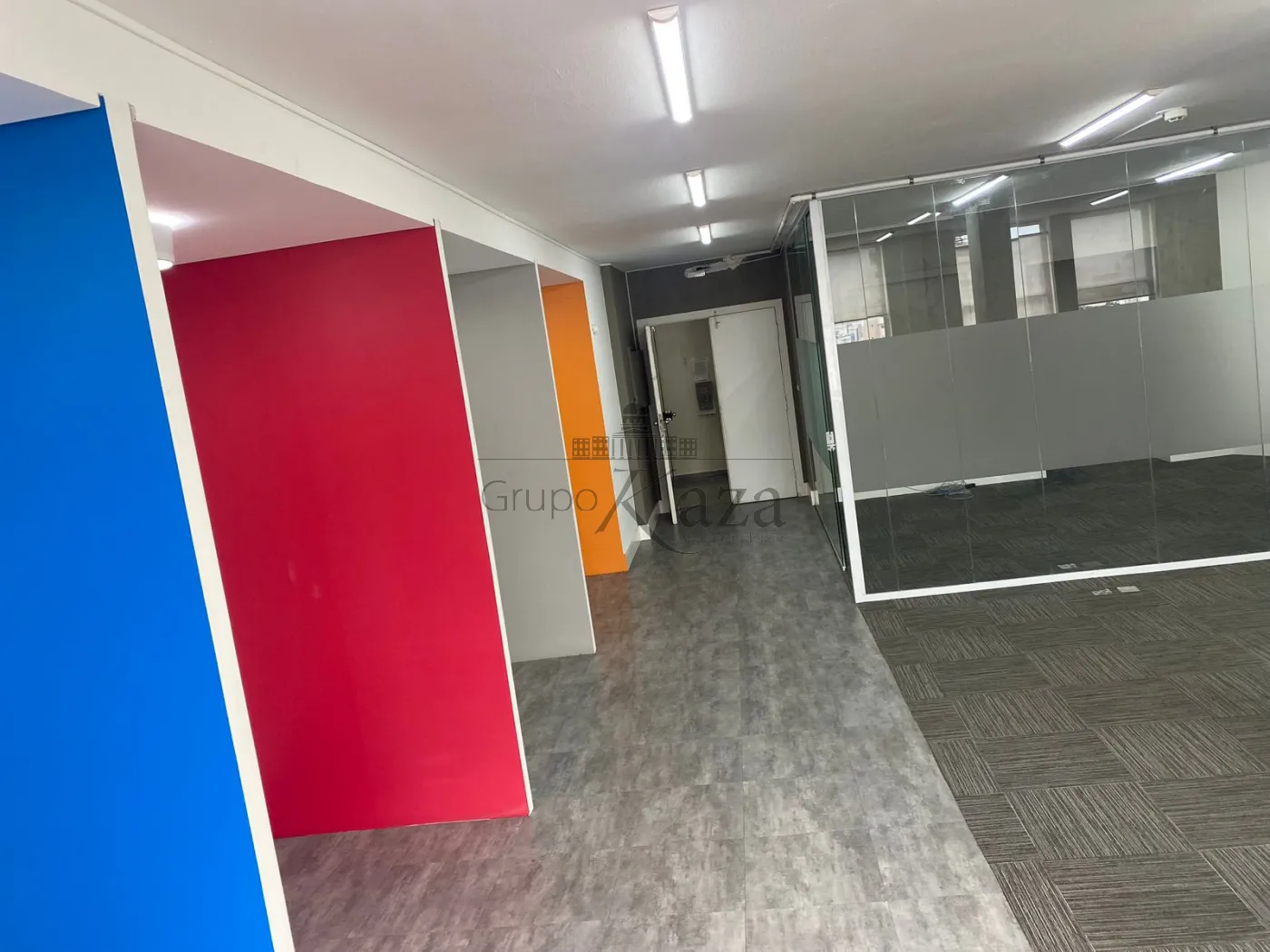 Foto 2 de Comercial Conjunto Comercial em República, São Paulo - imagem 2 Foto 2 de Comercial Conjunto Comercial em República, São Paulo - imagem 2