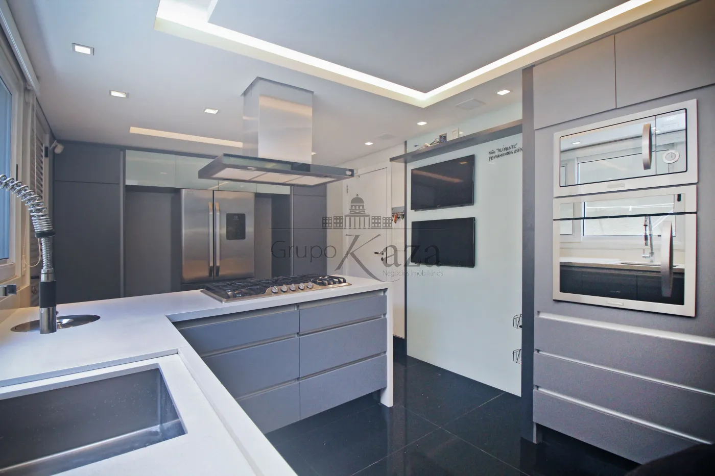 Foto 14 de Casa Sobrado em Alto de Pinheiros, São Paulo - imagem 14