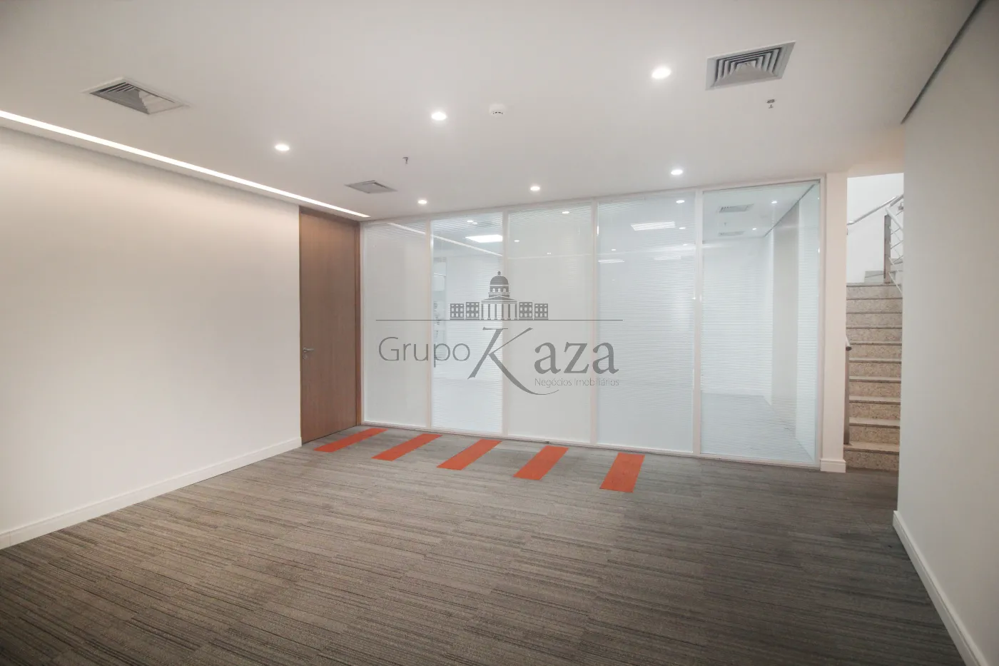 Foto 1 de Comercial Conjunto Comercial em Vila Olímpia, São Paulo - imagem 1 Foto 1 de Comercial Conjunto Comercial em Vila Olímpia, São Paulo - imagem 1