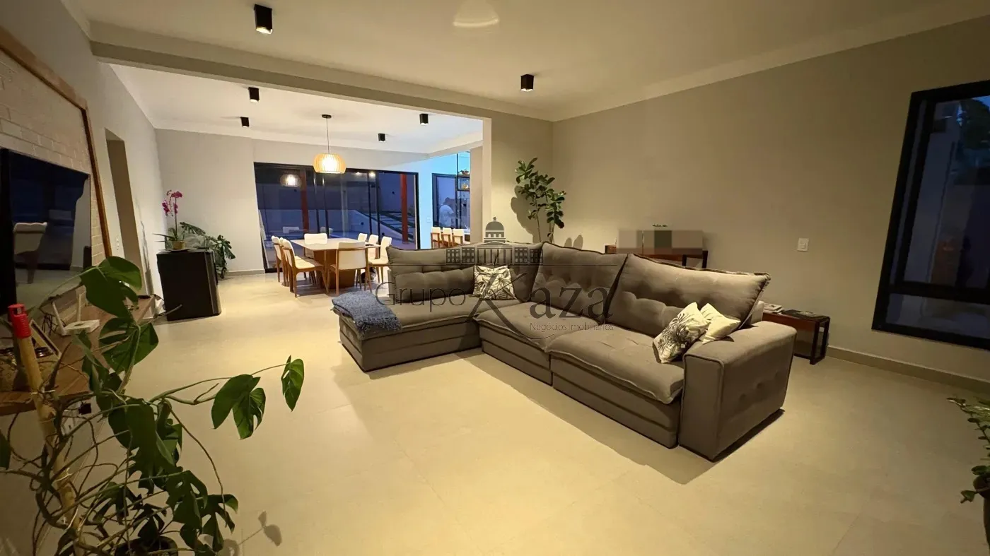 Foto 1 de Casa Condomínio em Condomínio Parque Vale dos Lagos, Jacareí - imagem 1 Foto 1 de Casa Condomínio em Condomínio Parque Vale dos Lagos, Jacareí - imagem 1