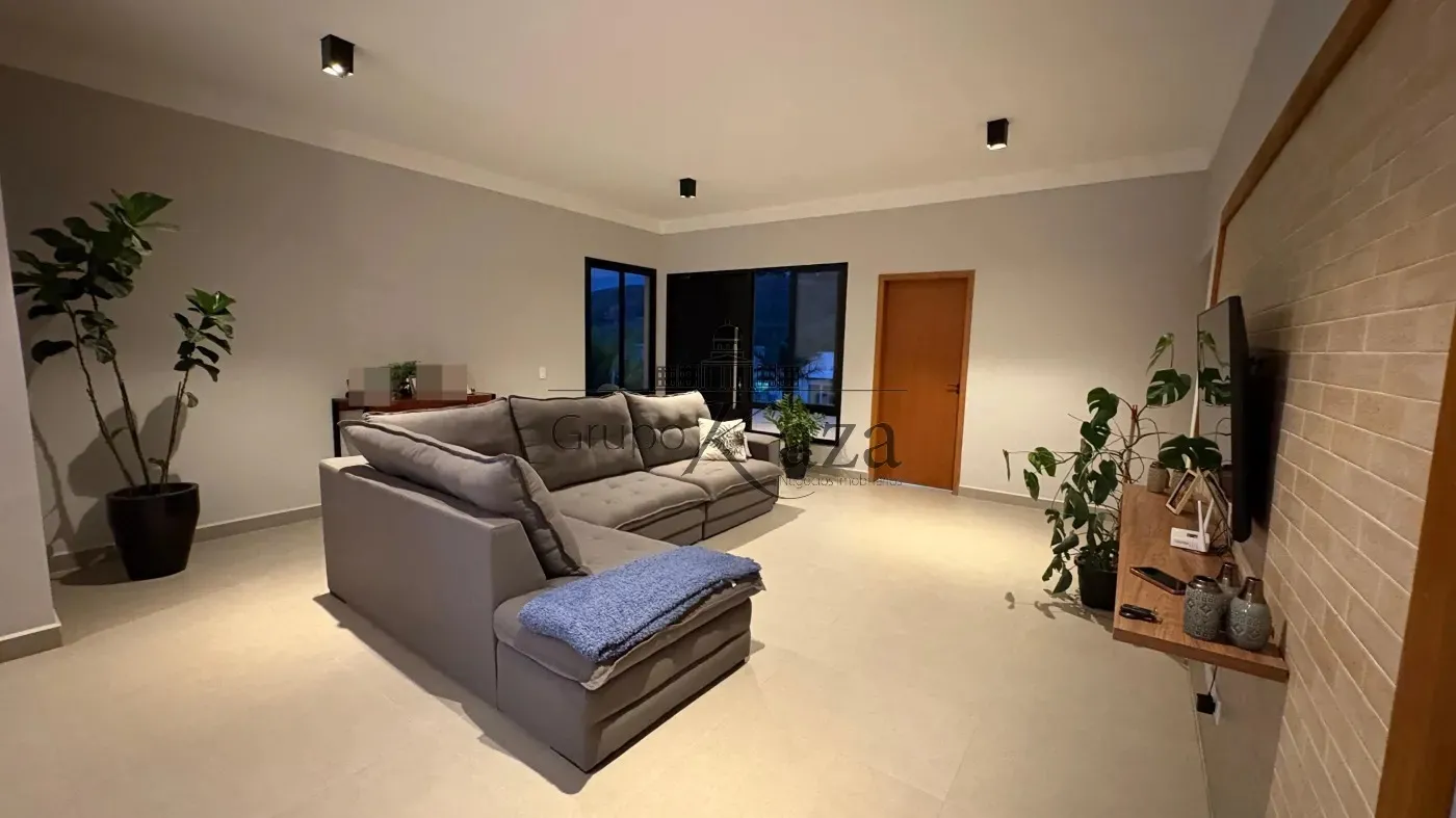 Foto 3 de Casa Condomínio em Condomínio Parque Vale dos Lagos, Jacareí - imagem 3 Foto 3 de Casa Condomínio em Condomínio Parque Vale dos Lagos, Jacareí - imagem 3