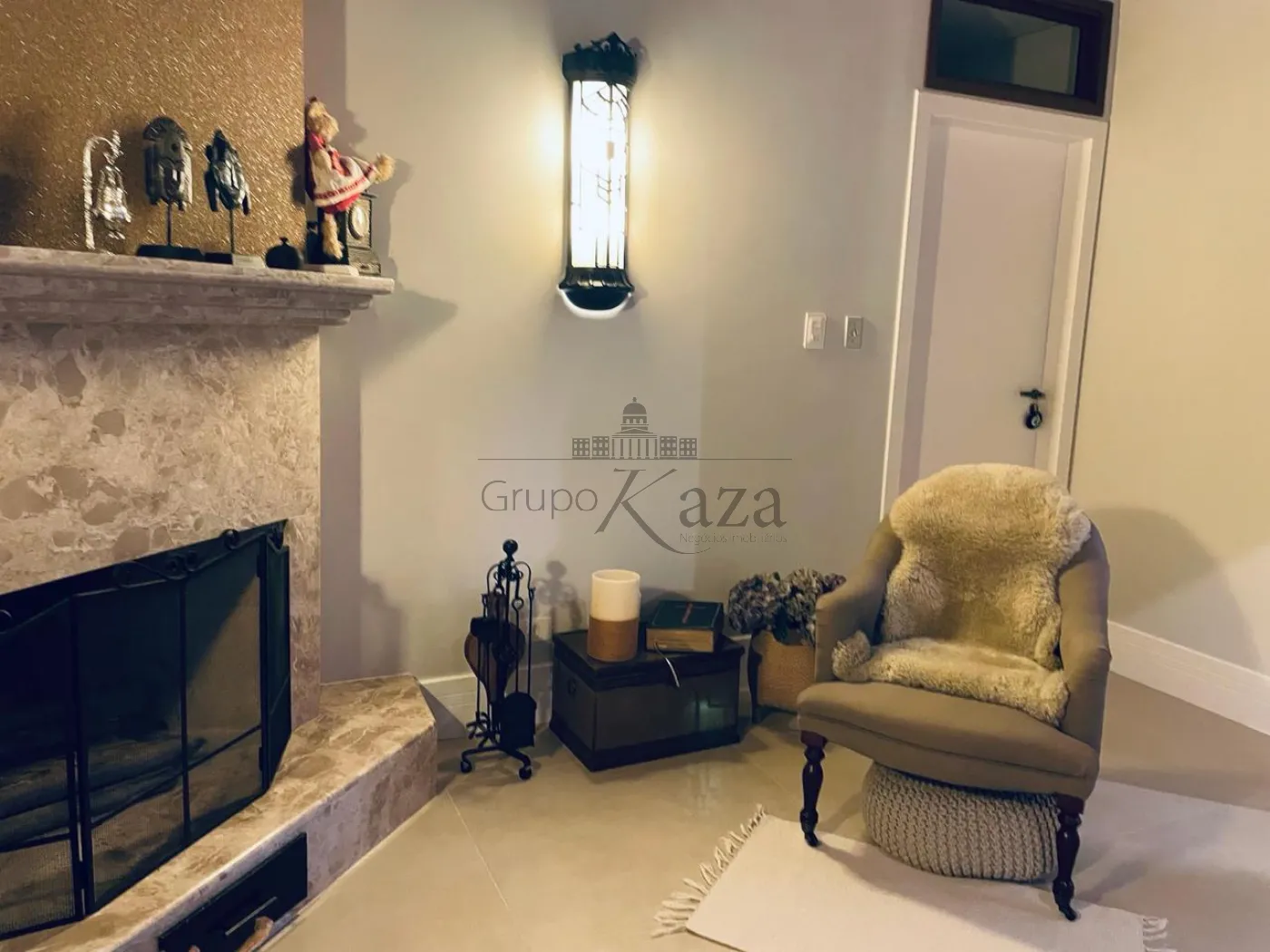 Foto 3 de Casa Condomínio em Condomínio Villagio Fazendão, São José dos Campos - imagem 3 Foto 3 de Casa Condomínio em Condomínio Villagio Fazendão, São José dos Campos - imagem 3