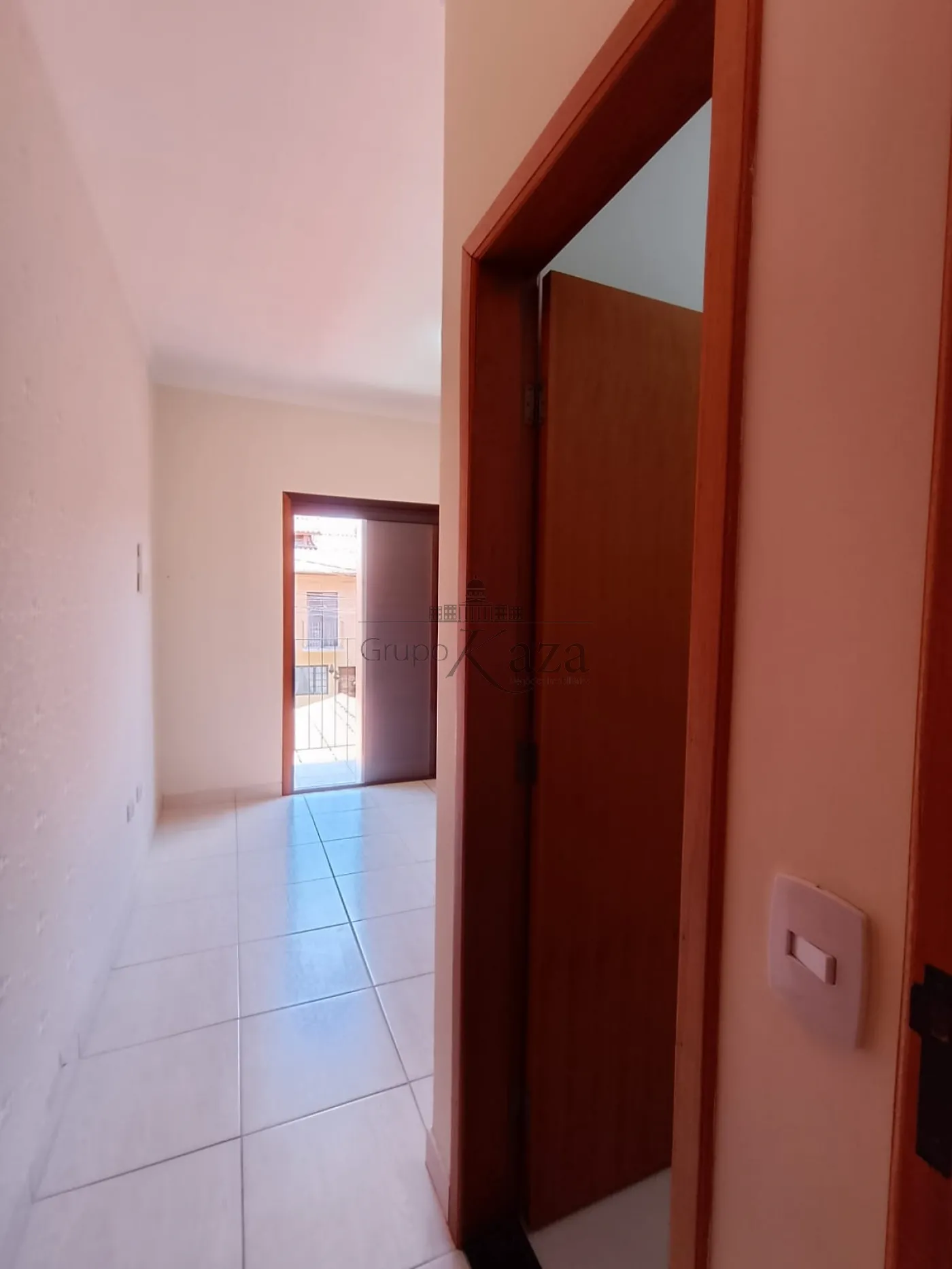 Foto 8 de Casa Condomínio em Jardim Jacinto, Jacareí - imagem 8