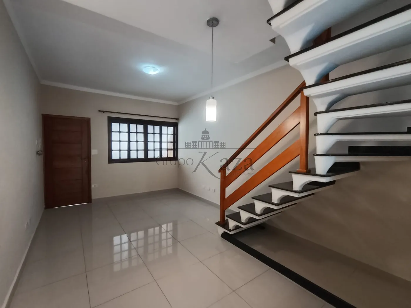 Foto 1 de Casa Condomínio em Jardim Jacinto, Jacareí - imagem 1 Foto 1 de Casa Condomínio em Jardim Jacinto, Jacareí - imagem 1