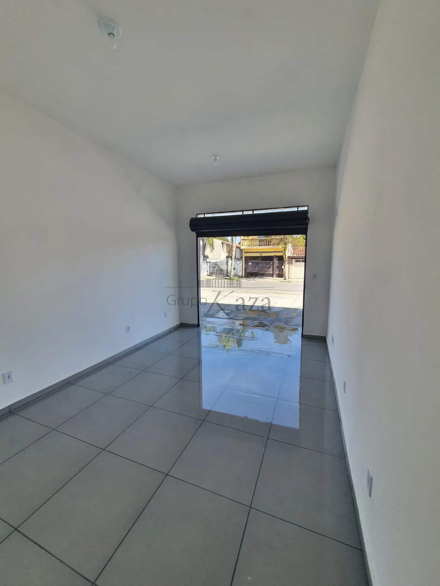 Foto 3 de Comercial Ponto Comercial em Parque Urupês, Taubaté - imagem 3 Foto 3 de Comercial Ponto Comercial em Parque Urupês, Taubaté - imagem 3