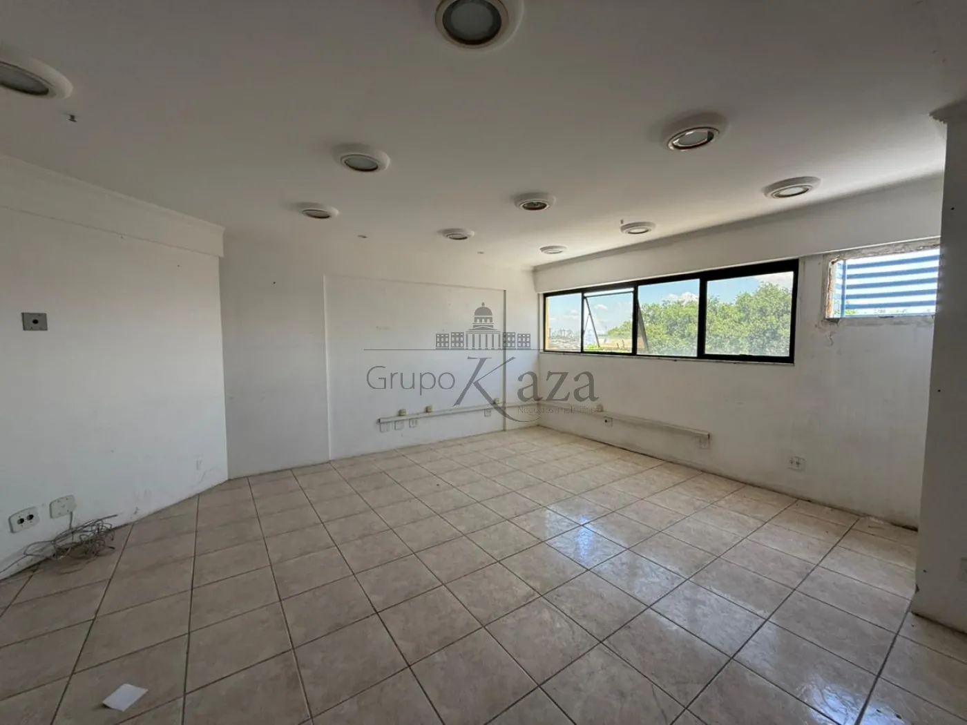 Foto 2 de Comercial Sala Condomínio em Jardim Satélite, São José dos Campos - imagem 2 Foto 2 de Comercial Sala Condomínio em Jardim Satélite, São José dos Campos - imagem 2