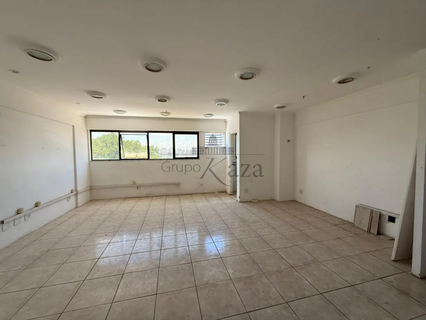 Foto 1 de Comercial Sala Condomínio em Jardim Satélite, São José dos Campos - imagem 1 Foto 1 de Comercial Sala Condomínio em Jardim Satélite, São José dos Campos - imagem 1