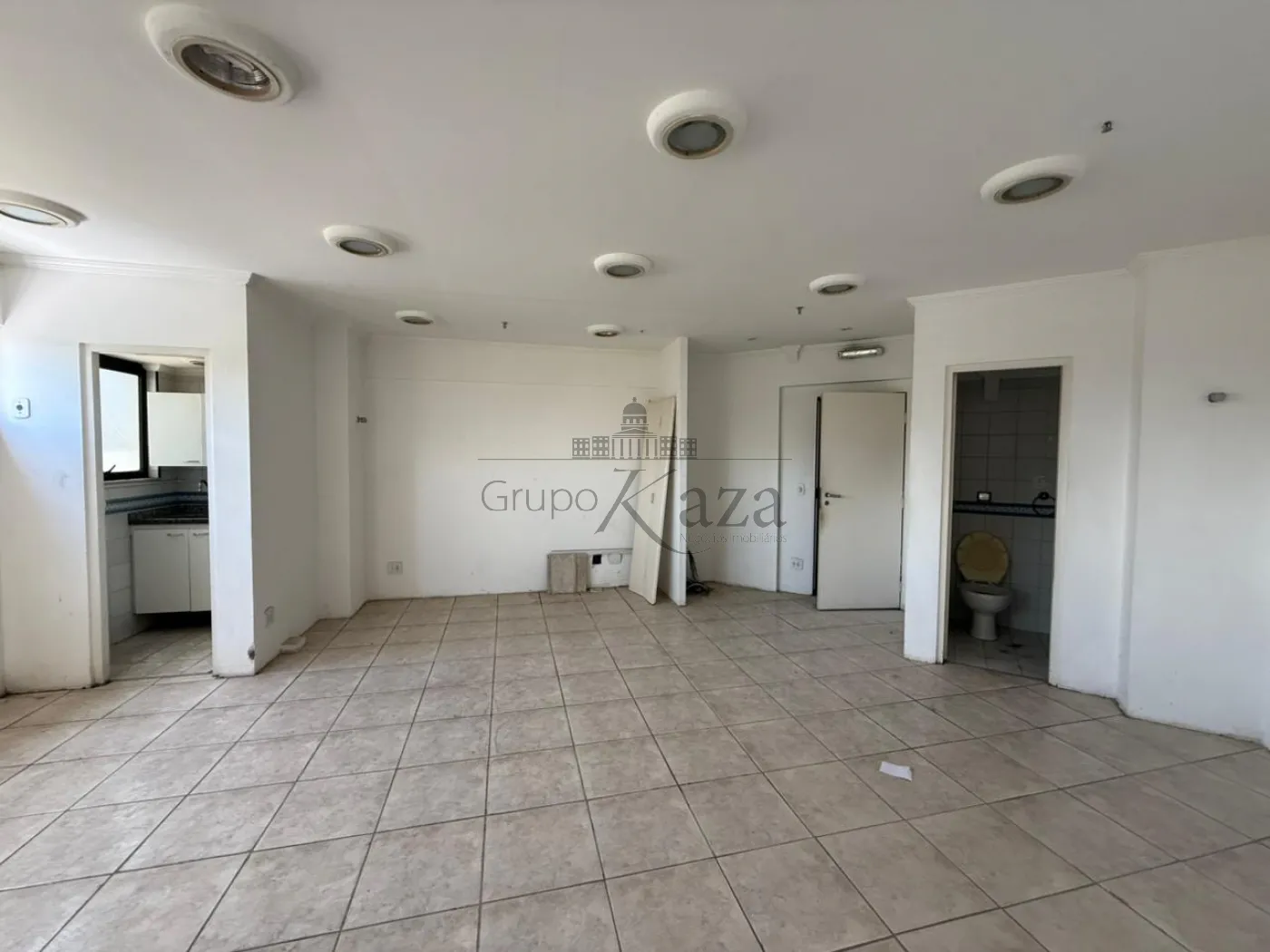 Foto 4 de Comercial Sala Condomínio em Jardim Satélite, São José dos Campos - imagem 4