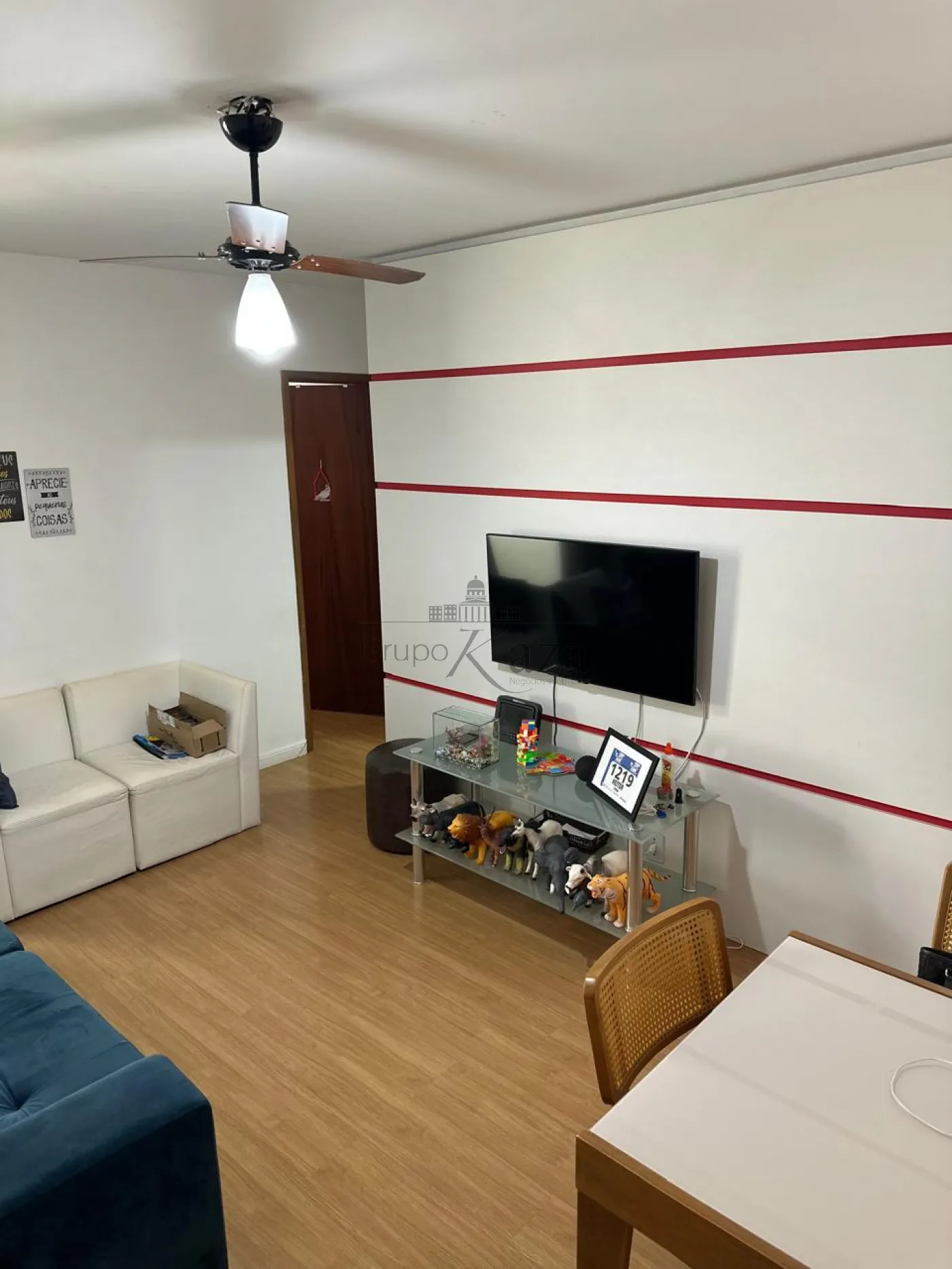 Foto 1 de Apartamento Padrão em Monte Castelo, São José dos Campos - imagem 1 Foto 1 de Apartamento Padrão em Monte Castelo, São José dos Campos - imagem 1