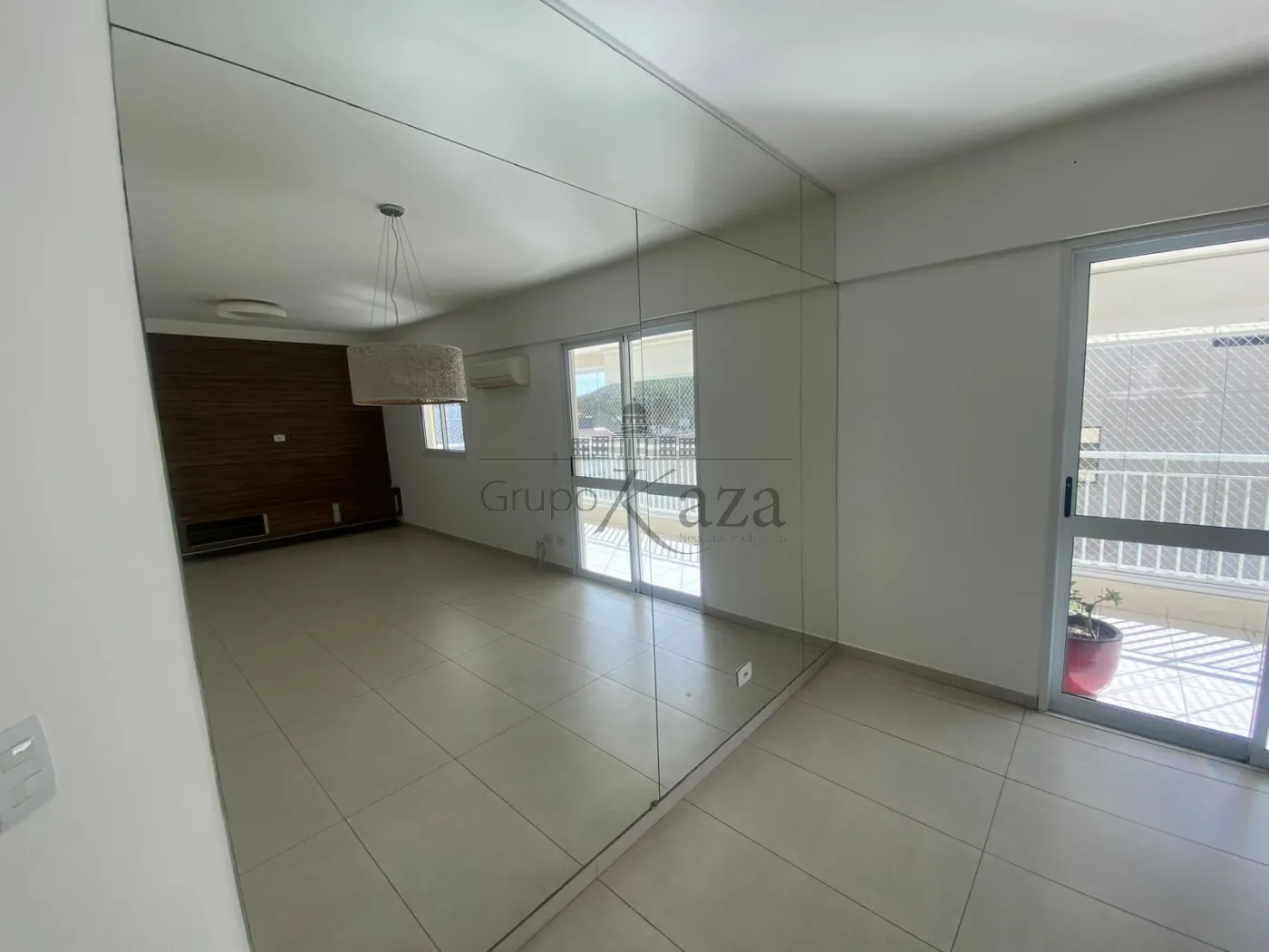 Foto 3 de Apartamento Padrão em Vila Adyana, São José dos Campos - imagem 3 Foto 3 de Apartamento Padrão em Vila Adyana, São José dos Campos - imagem 3