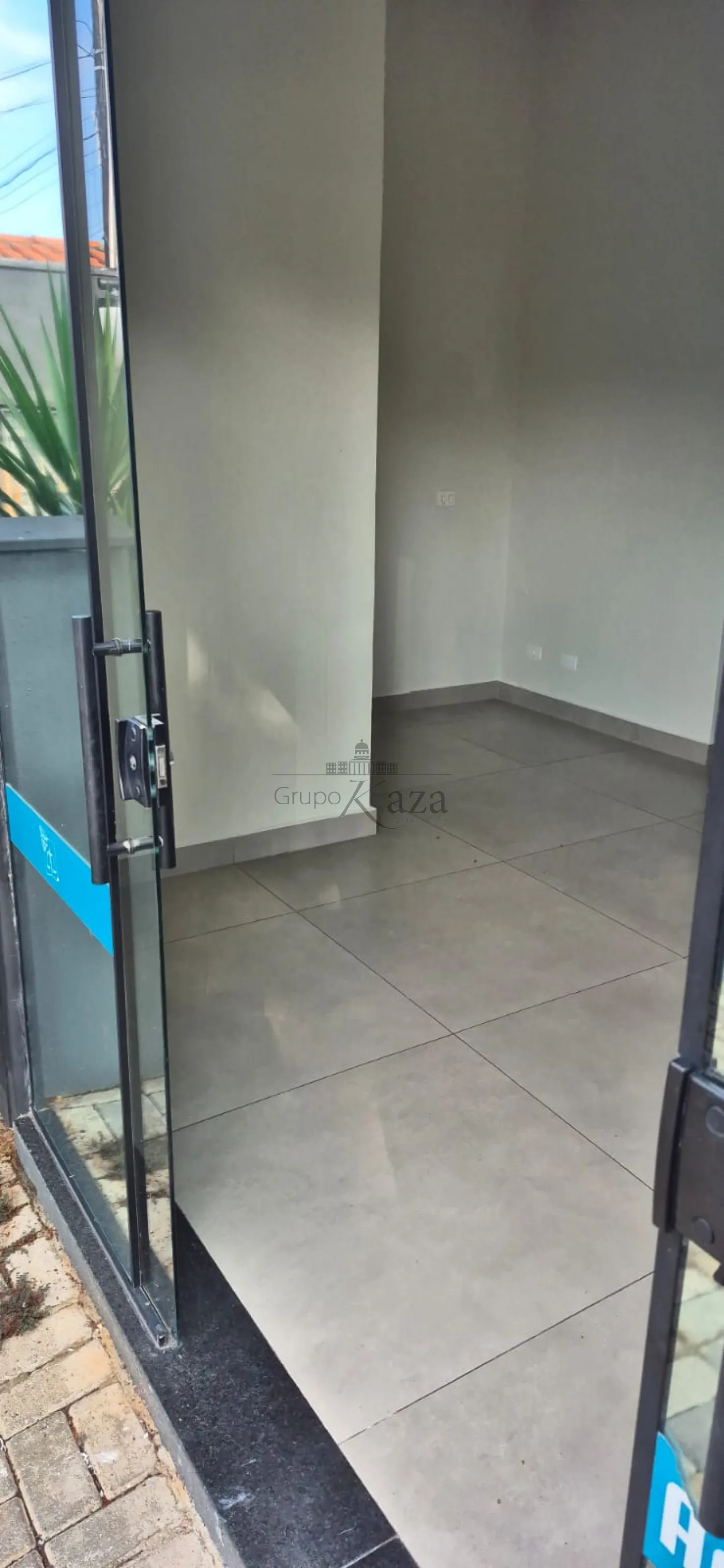Foto 1 de Comercial Loja em Jardim Oriente, São José dos Campos - imagem 1