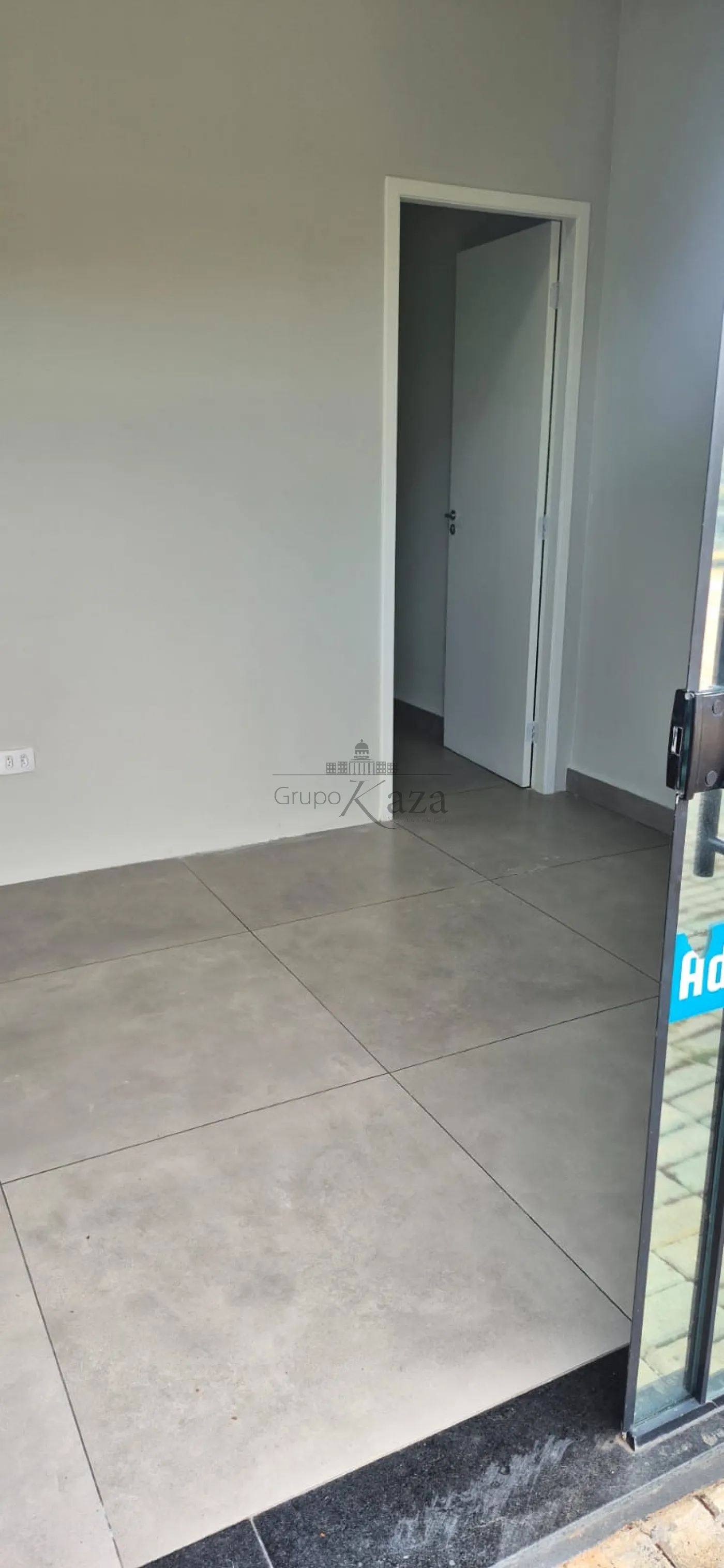 Foto 2 de Comercial Loja em Jardim Oriente, São José dos Campos - imagem 2