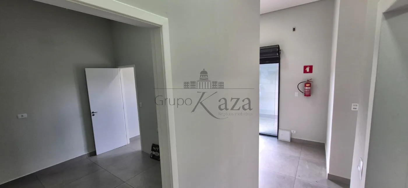 Foto 3 de Comercial Loja em Jardim Oriente, São José dos Campos - imagem 3