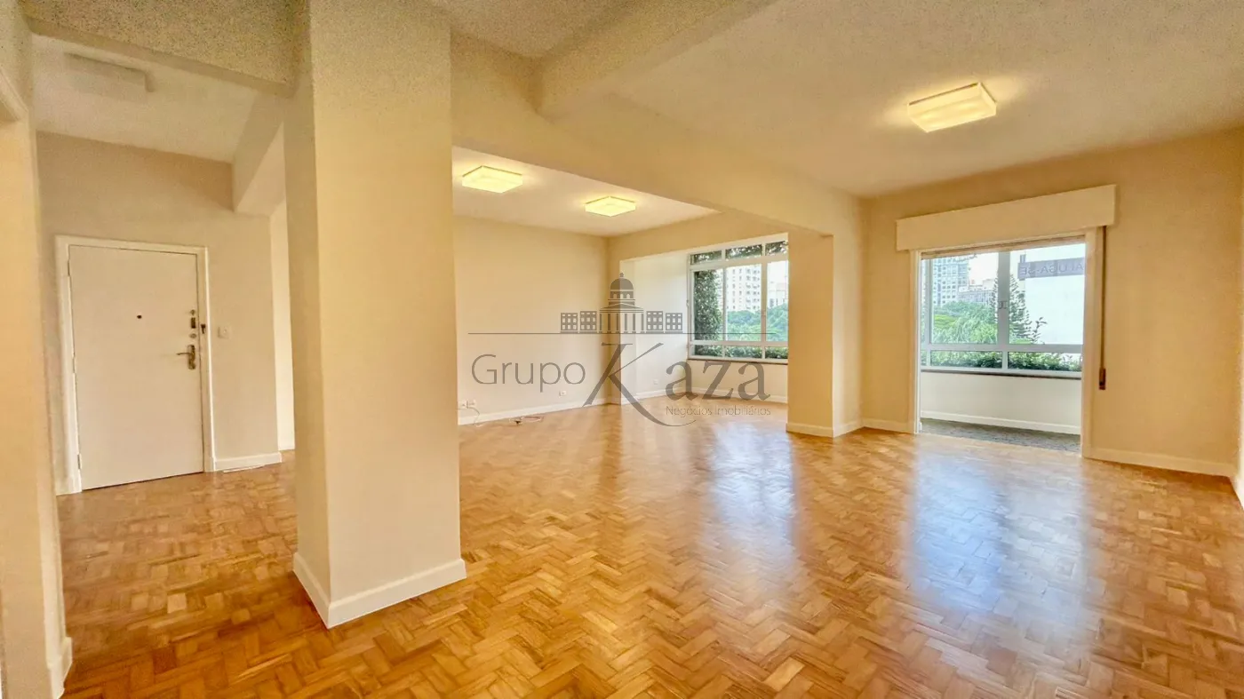 Foto 1 de Apartamento Padrão em Jardim Europa, São Paulo - imagem 1 Foto 1 de Apartamento Padrão em Jardim Europa, São Paulo - imagem 1