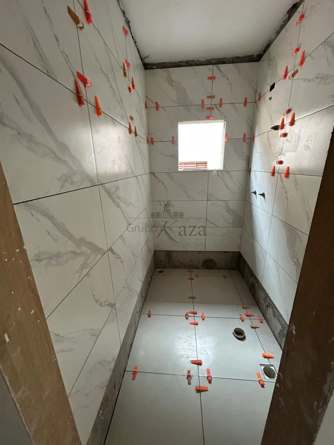 Foto 2 de Casa Sobrado em Jardim Ismênia, São José dos Campos - imagem 2 Foto 2 de Casa Sobrado em Jardim Ismênia, São José dos Campos - imagem 2