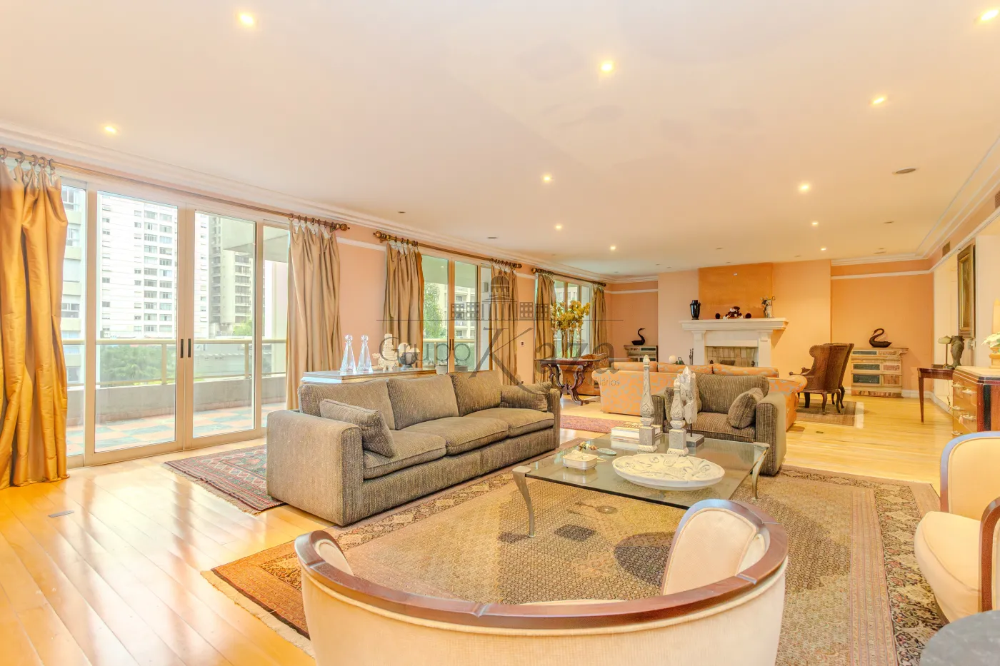 Foto 2 de Apartamento Padrão em Jardim Paulista, São Paulo - imagem 2