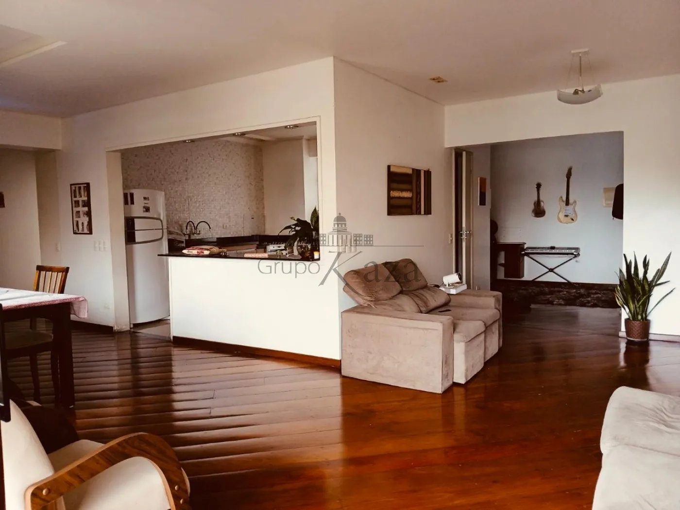 Foto 1 de Apartamento Padrão em Vila Ema, São José dos Campos - imagem 1 Foto 1 de Apartamento Padrão em Vila Ema, São José dos Campos - imagem 1