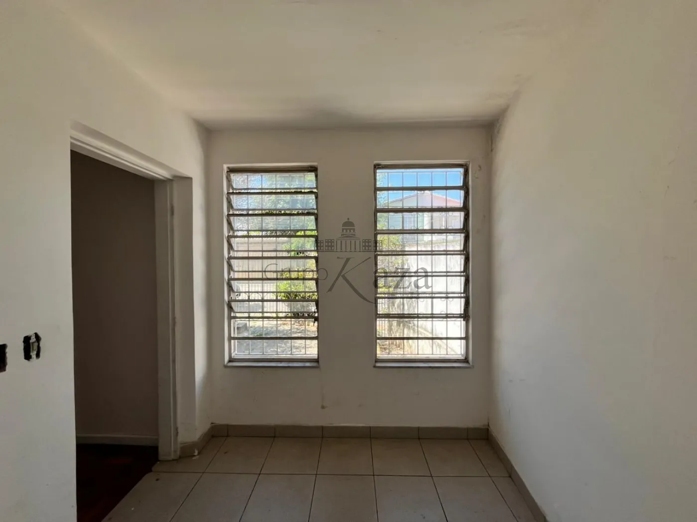 Foto 3 de Casa Padrão em Jardim Renata, São José dos Campos - imagem 3 Foto 3 de Casa Padrão em Jardim Renata, São José dos Campos - imagem 3