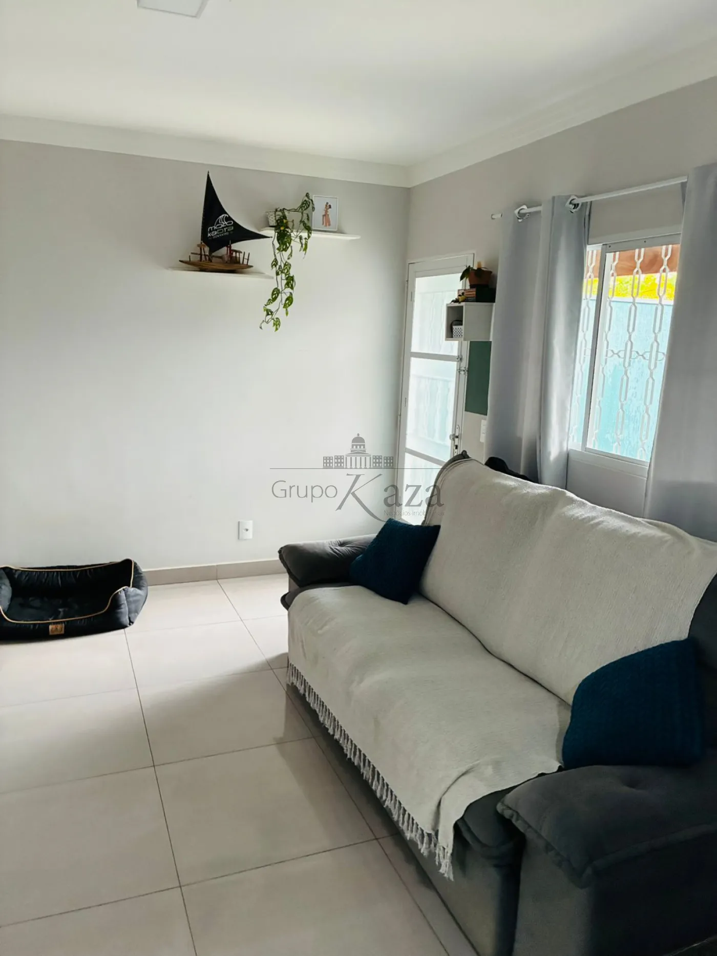 Foto 3 de Casa Padrão em Vale dos Pinheiros, São José dos Campos - imagem 3 Foto 3 de Casa Padrão em Vale dos Pinheiros, São José dos Campos - imagem 3