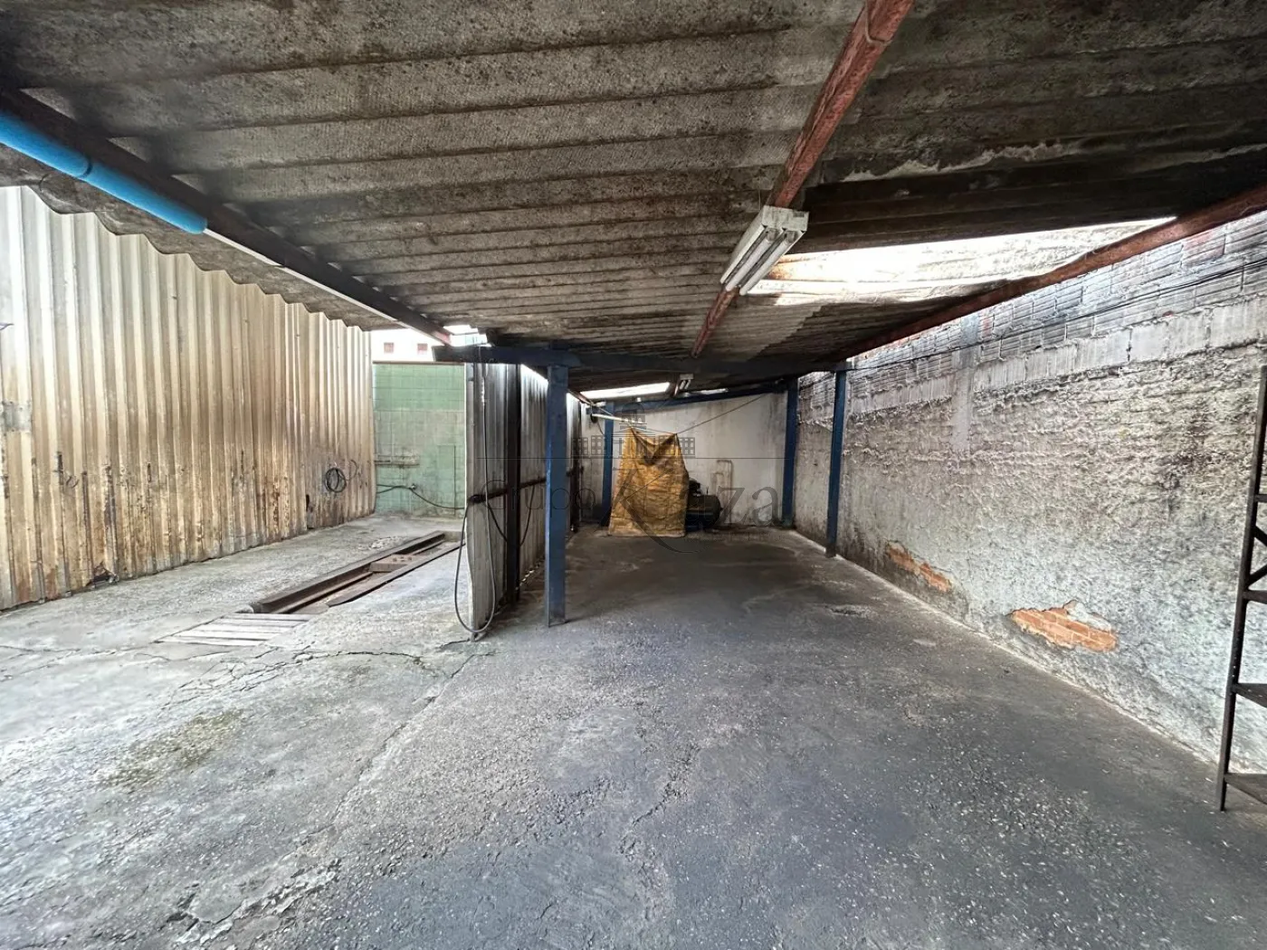 Foto 2 de Terreno Comercial em Vila Adyana, São José dos Campos - imagem 2 Foto 2 de Terreno Comercial em Vila Adyana, São José dos Campos - imagem 2