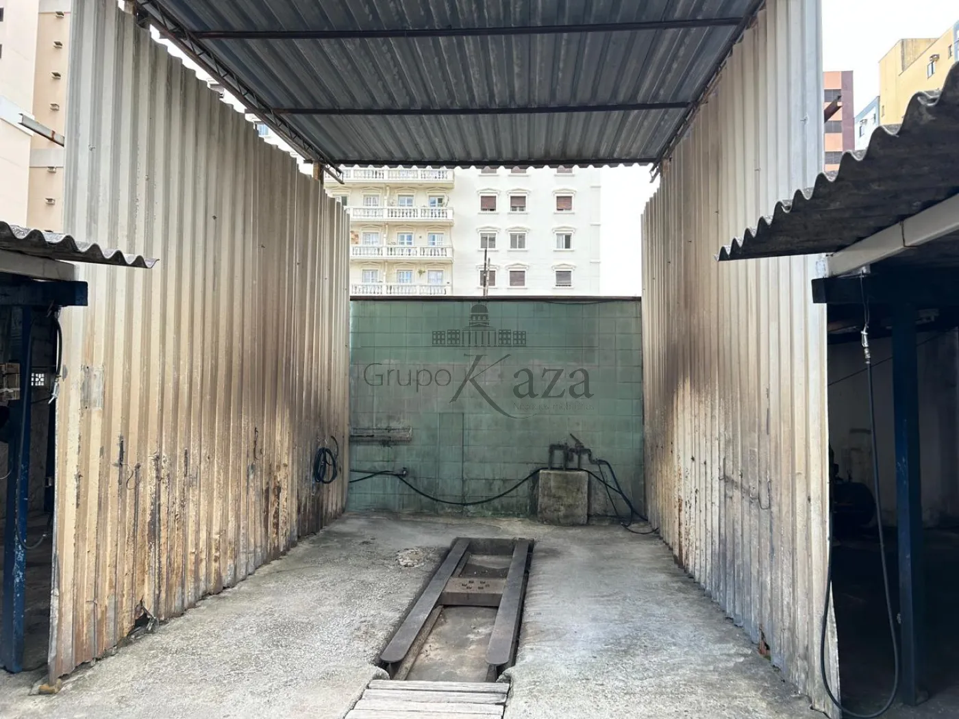 Foto 3 de Terreno Comercial em Vila Adyana, São José dos Campos - imagem 3 Foto 3 de Terreno Comercial em Vila Adyana, São José dos Campos - imagem 3