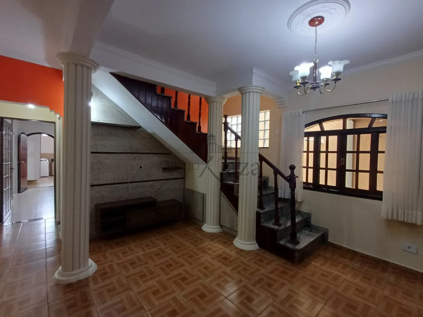 Foto 2 de Casa Sobrado em Cidade Morumbi, São José dos Campos - imagem 2 Foto 2 de Casa Sobrado em Cidade Morumbi, São José dos Campos - imagem 2