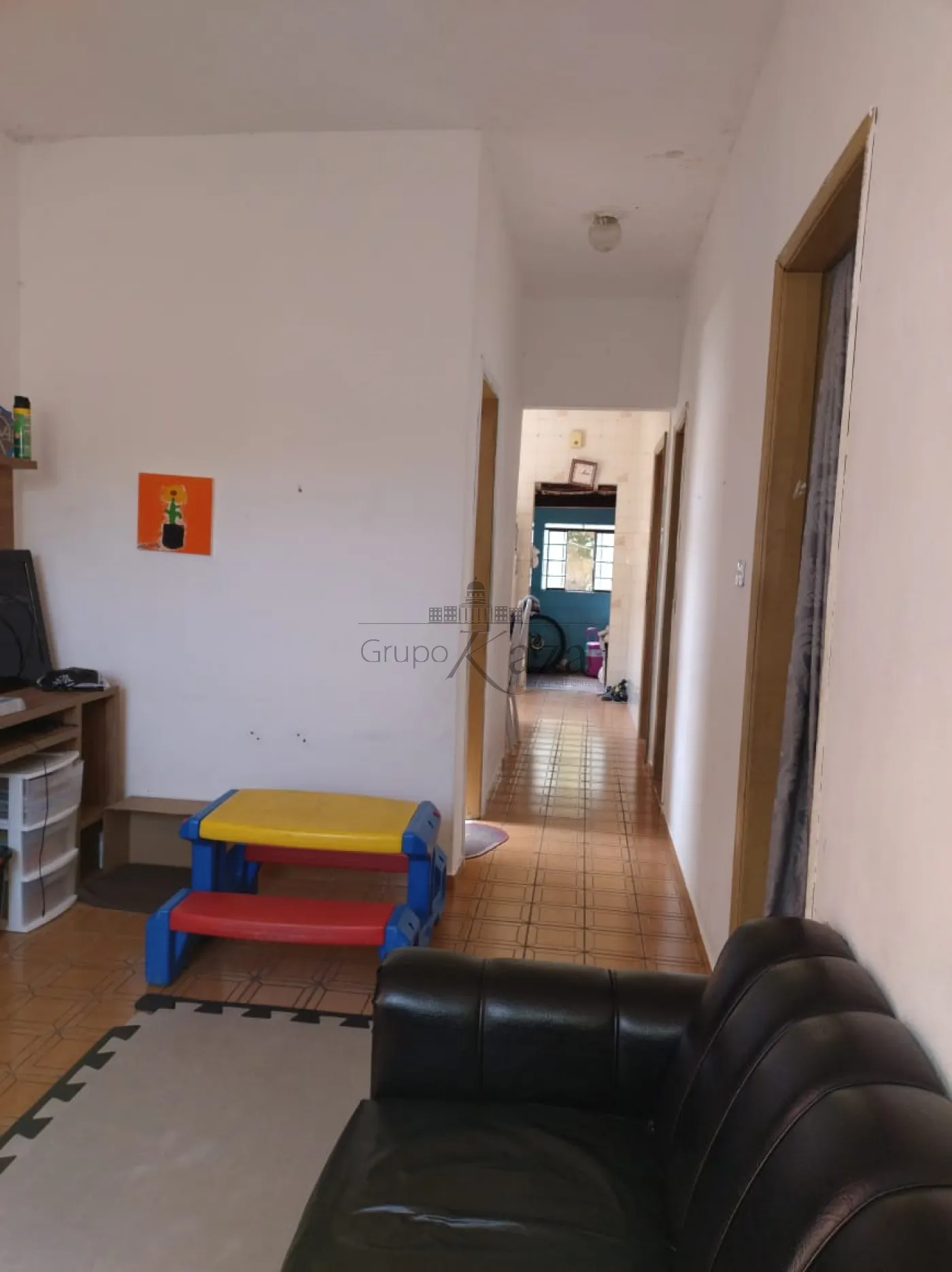 Foto 2 de Casa Padrão em Jardim Colonial, São José dos Campos - imagem 2 Foto 2 de Casa Padrão em Jardim Colonial, São José dos Campos - imagem 2