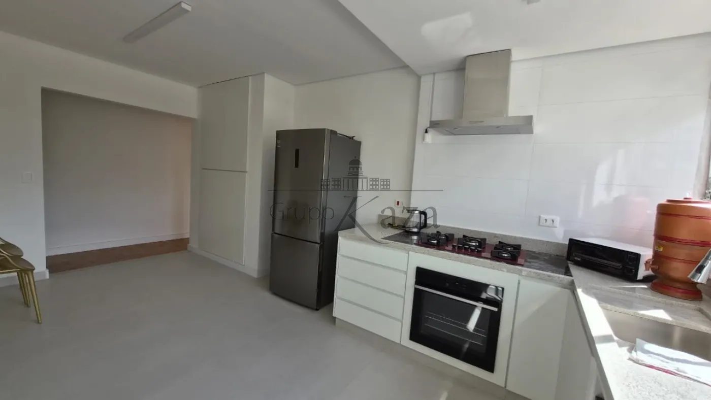 Foto 3 de Apartamento Padrão em Cerqueira César, São Paulo - imagem 3 Foto 3 de Apartamento Padrão em Cerqueira César, São Paulo - imagem 3