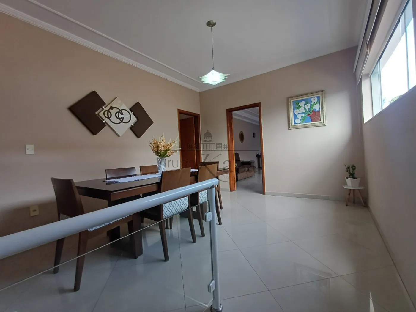 Foto 3 de Casa Padrão em Vila Maria, São José dos Campos - imagem 3 Foto 3 de Casa Padrão em Vila Maria, São José dos Campos - imagem 3